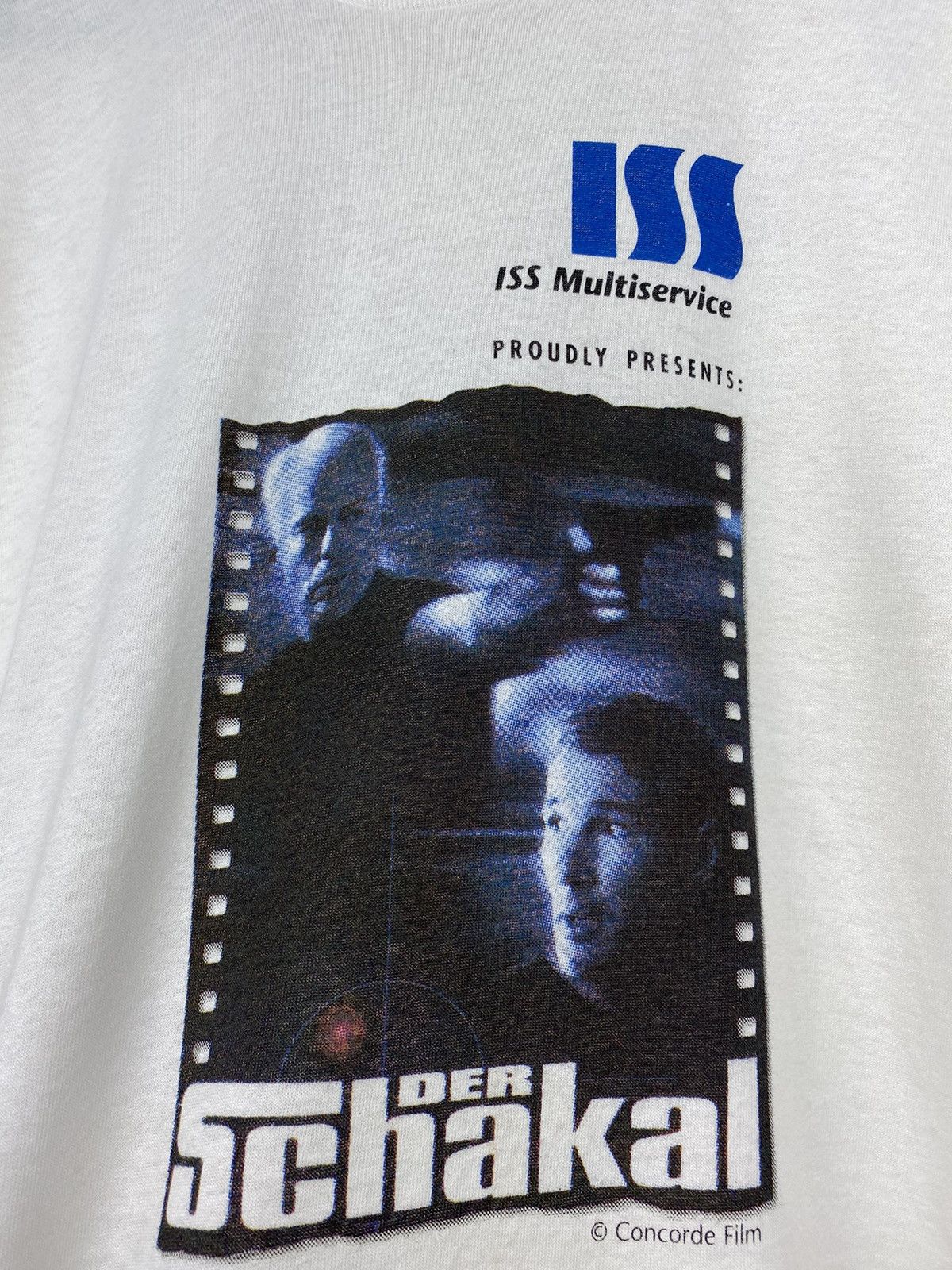 Vintage Vintage 90s The Jackal Der Schakal T Shirt Tee Die Hard Size US L / EU 52-54 / 3 - 2 Thumbnail