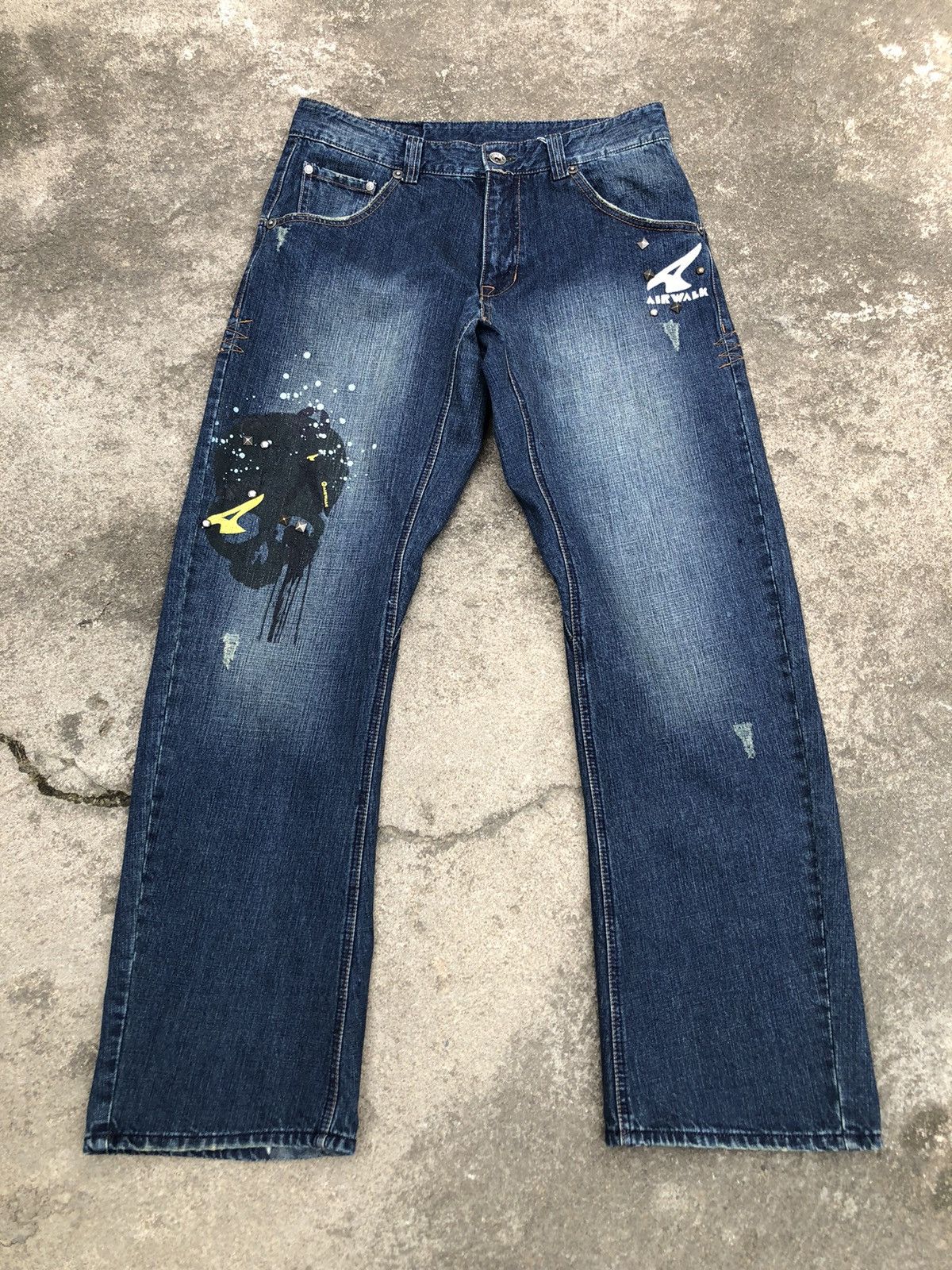 Airwalk Airwalk Vintage Baggy Distressed Denim Patch Loose Studded Size US 32 / EU 48 - 1 Thumbnail