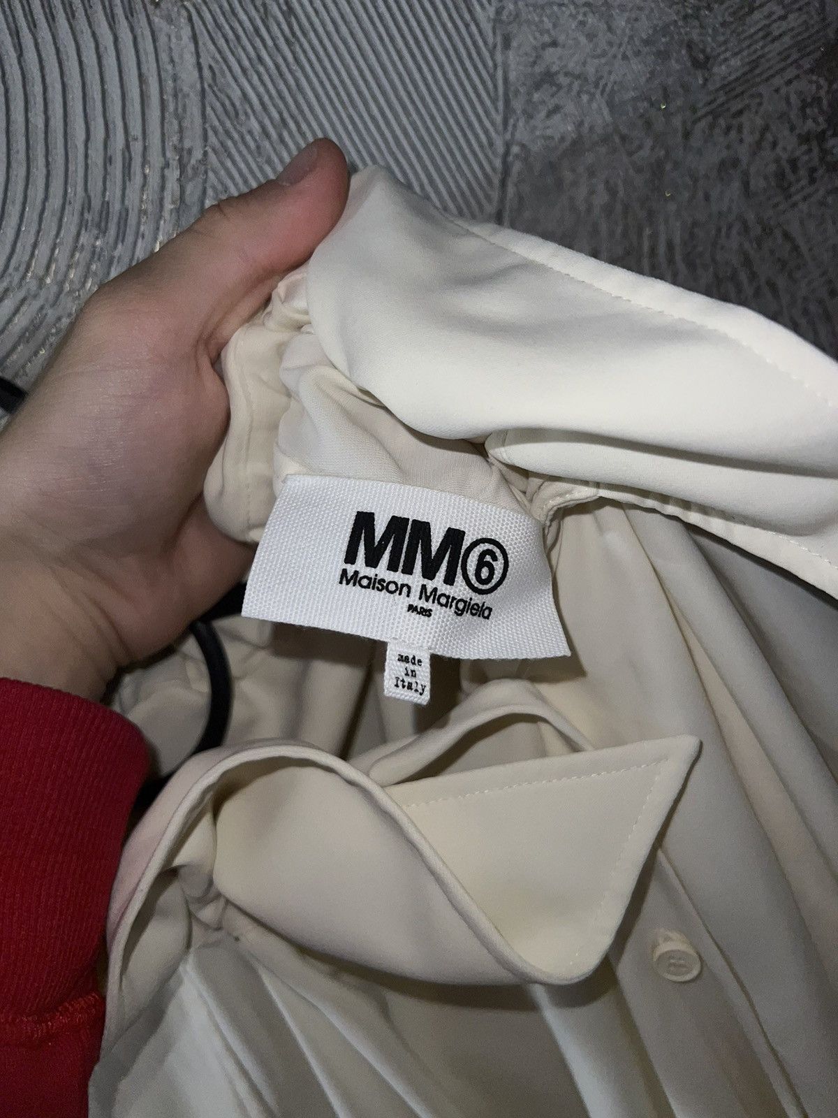 Maison Margiela MM6 Maison Margiela Off-White Elasticated Collar Blouse Size M / US 6-8 / IT 42-44 - 2 Thumbnail