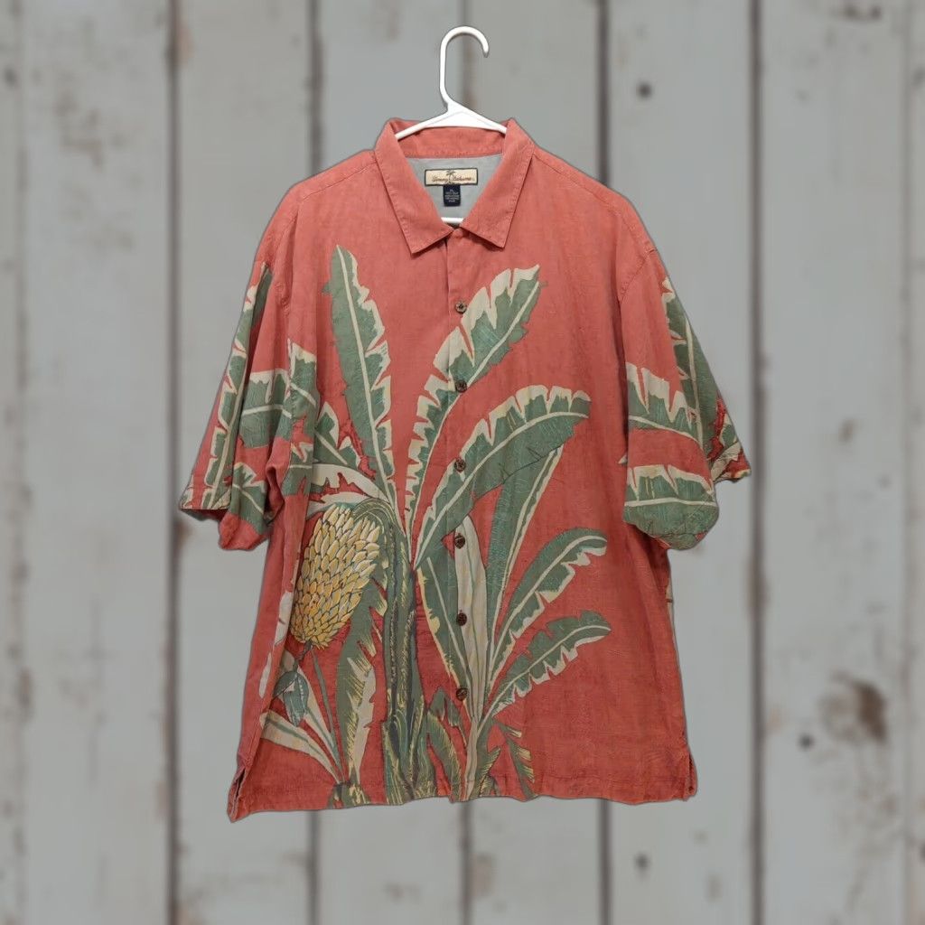 Tommy Bahama Tommy Bahama Shirt Men's XL Red Green Floral Palms Print Silk Button-Up Hawaiian Casual 100% Silk Size US XL / EU 56 / 4 - 1 Thumbnail