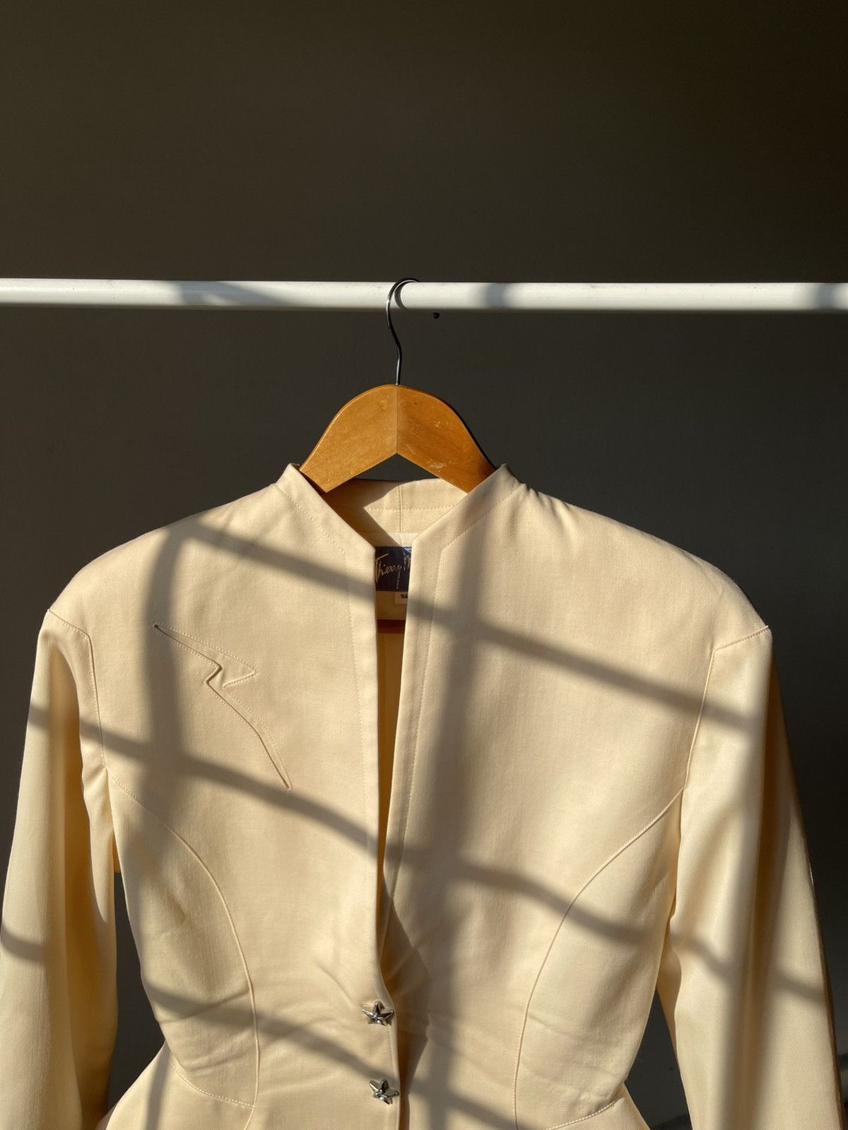 Grailed Rare 1989 Thierry Mugler Lightning Star Button Jacket 11 Size S / US 4 / IT 40 - 3 Thumbnail