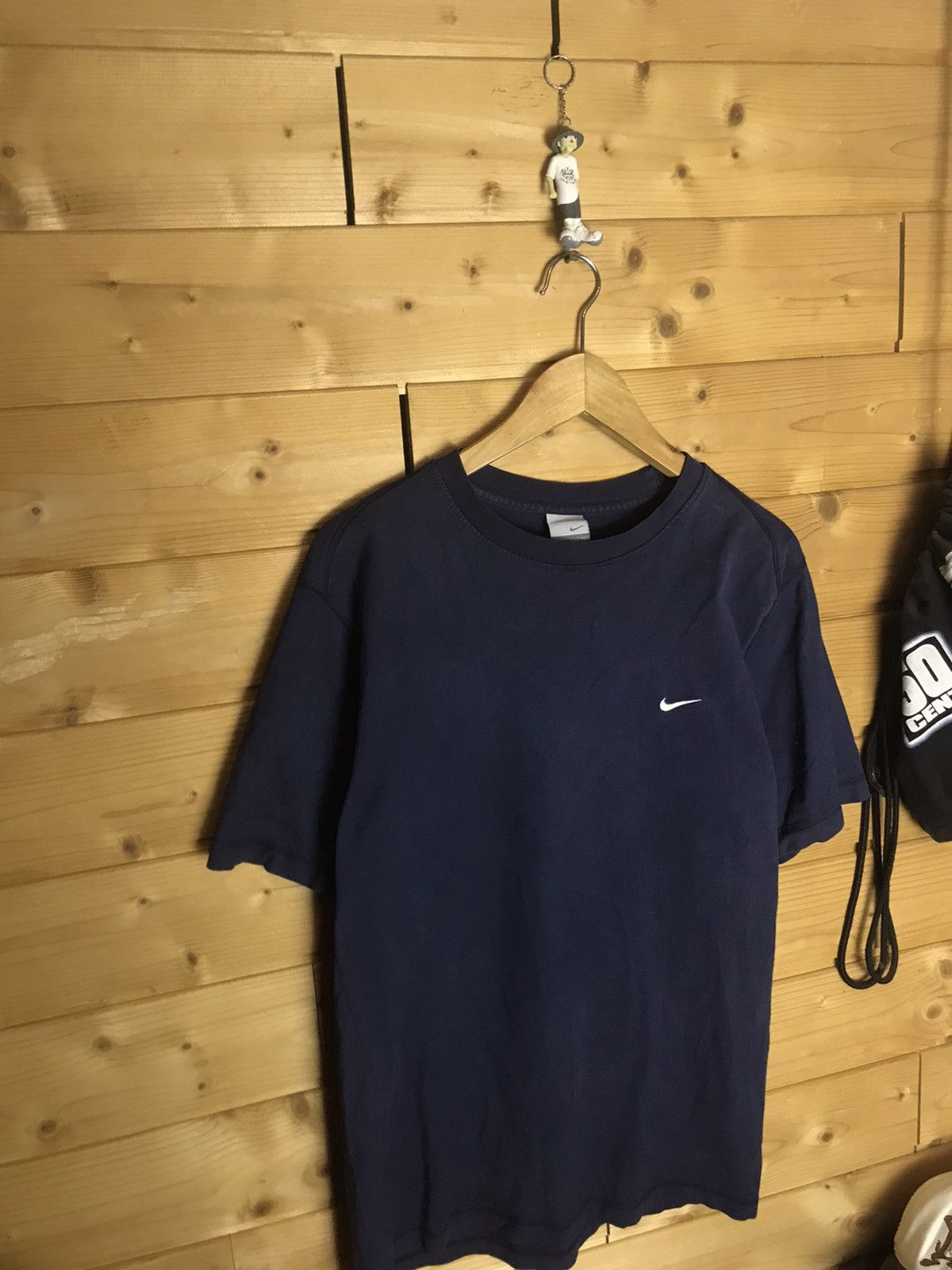 Vintage Vintage 00’s Nike small logo faded shirt Size US M / EU 48-50 / 2 - 3 Thumbnail