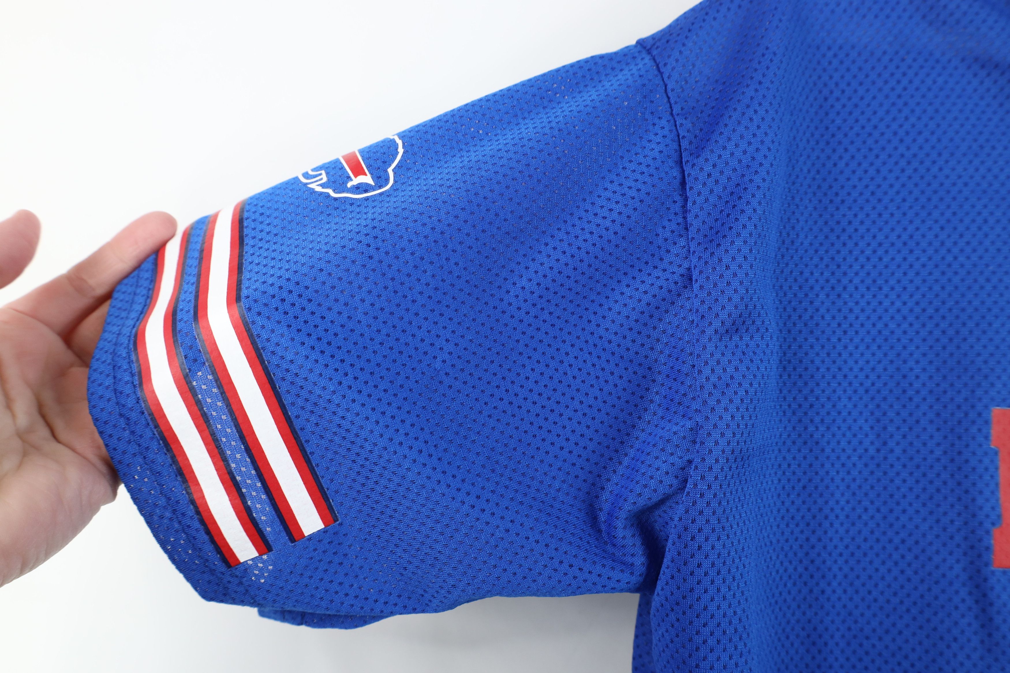 Vintage Vintage 90s Buffalo Bills Football Jersey T-Shirt Mesh Size S / US 4 / IT 40 - 8 Thumbnail