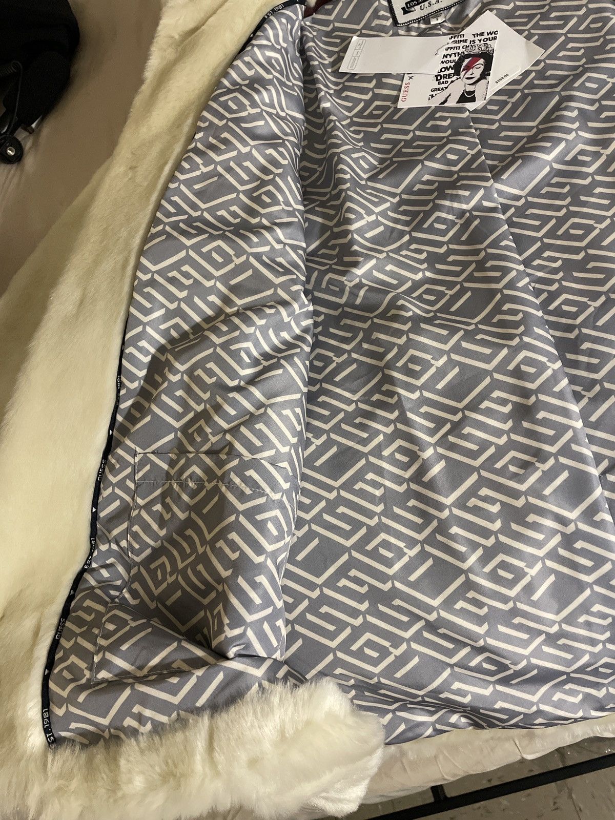 Guess Guess man Faux Fur Jacket Size US S / EU 44-46 / 1 - 1 Thumbnail
