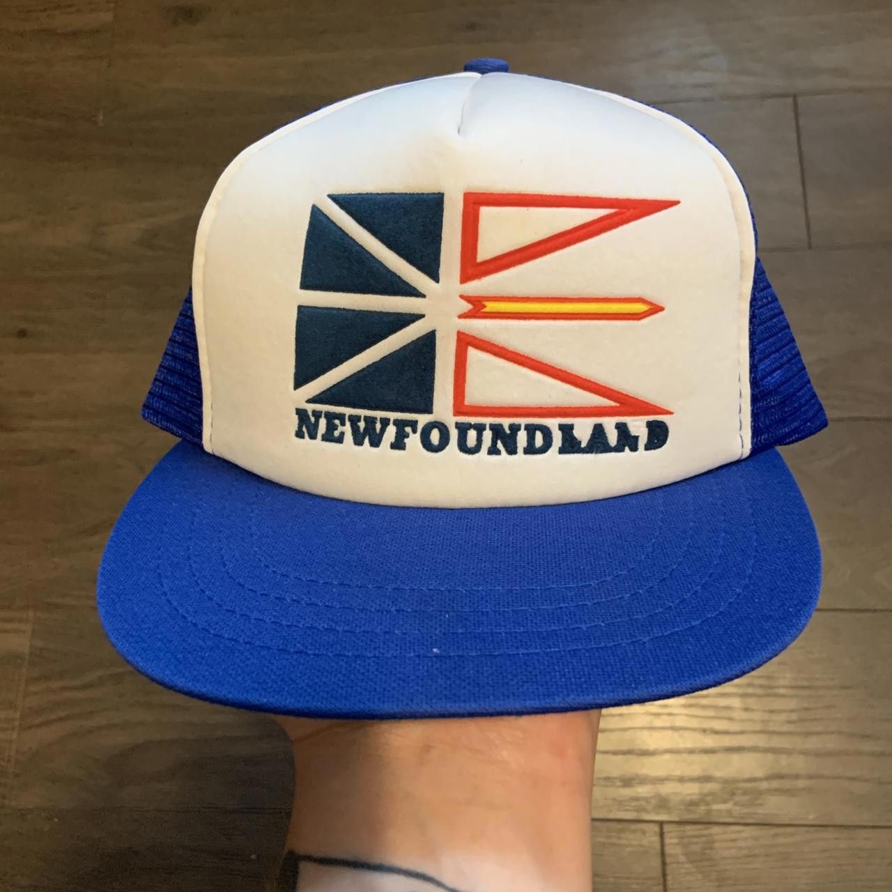 Designer Vintage Newfoundland Snapback Trucker Hat Size ONE SIZE - 1 Thumbnail