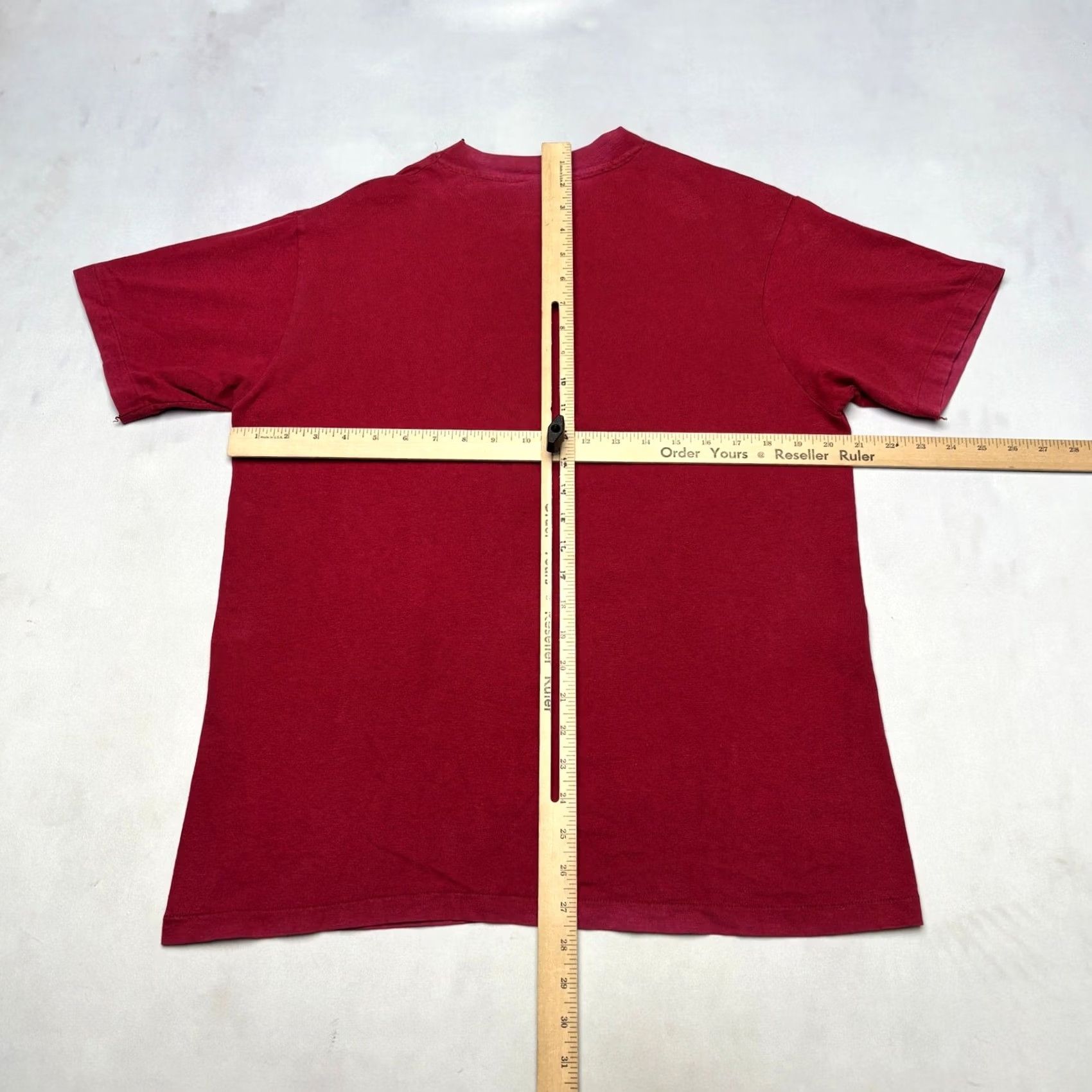 Hanes VINTAGE Sisters Oregon Llama Shirt Men's Large Red 80s Single Stitch Size US L / EU 52-54 / 3 - 5 Thumbnail