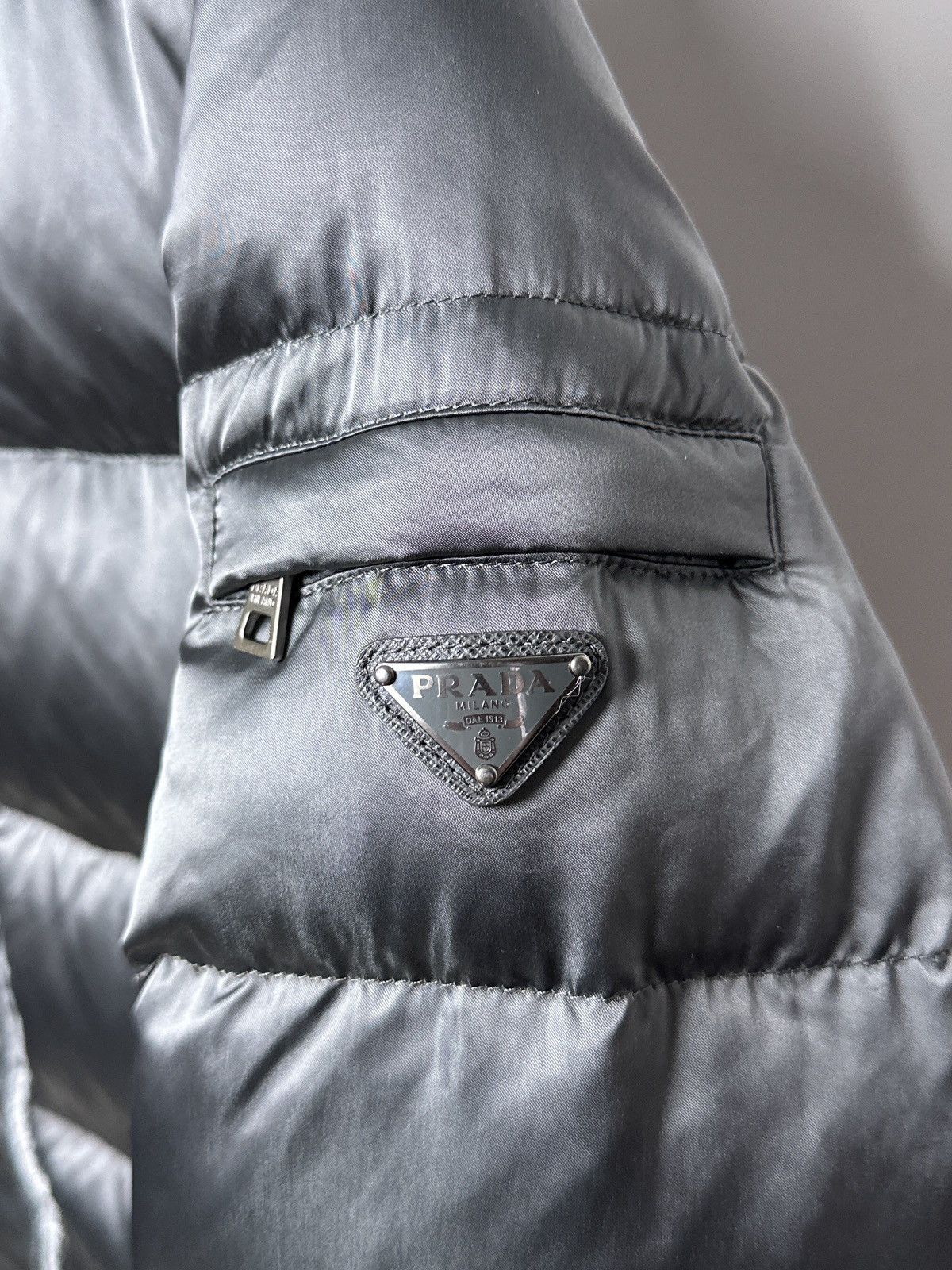 Prada Prada Puffer Down Nylon Metal Logo Jacket Size S / US 4 / IT 40 - 3 Thumbnail