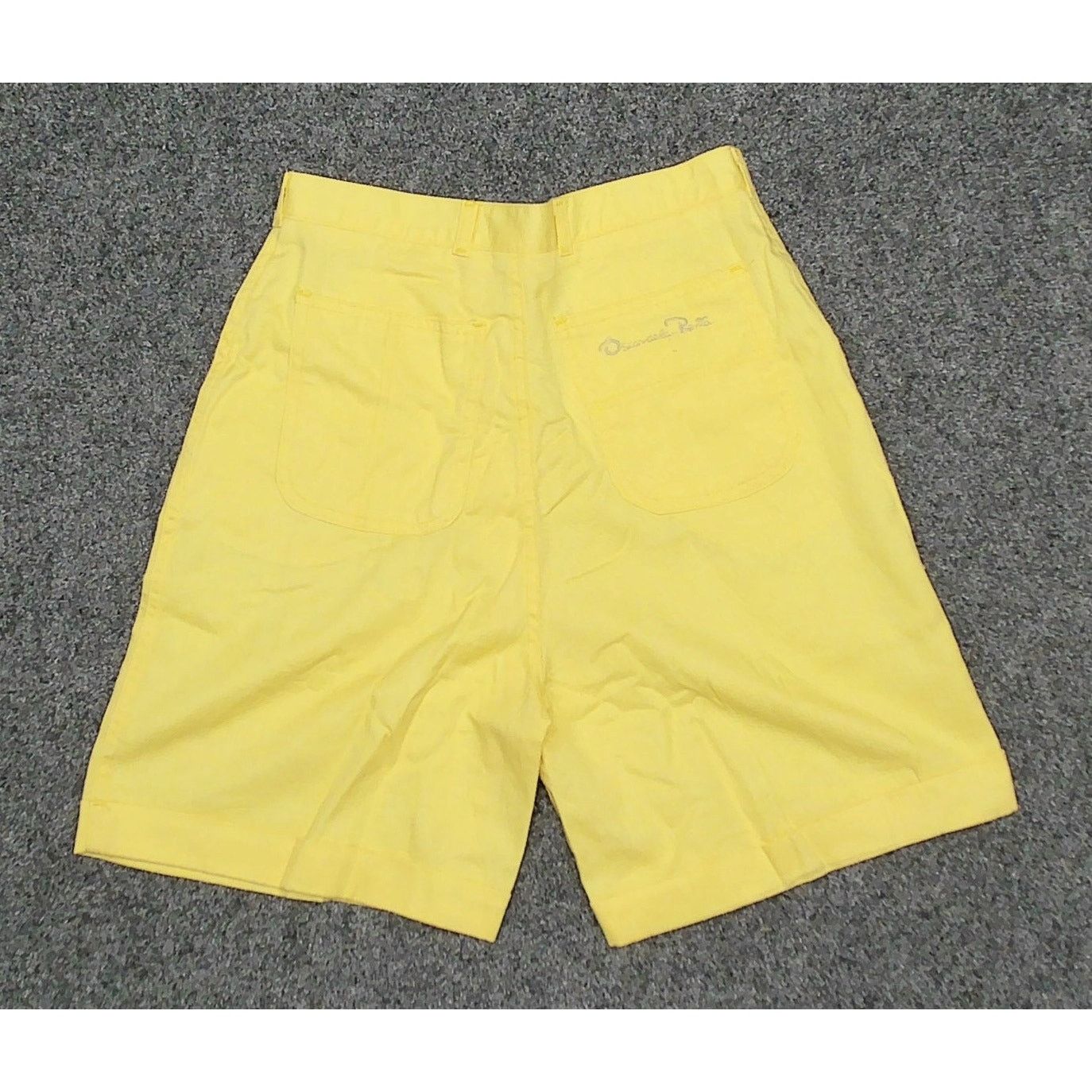 Oscar De La Renta Oscar De La Renta 70s High Rise Yellow Spellout Shorts (26") Size 26" / US 2 / IT 38 - 4 Thumbnail