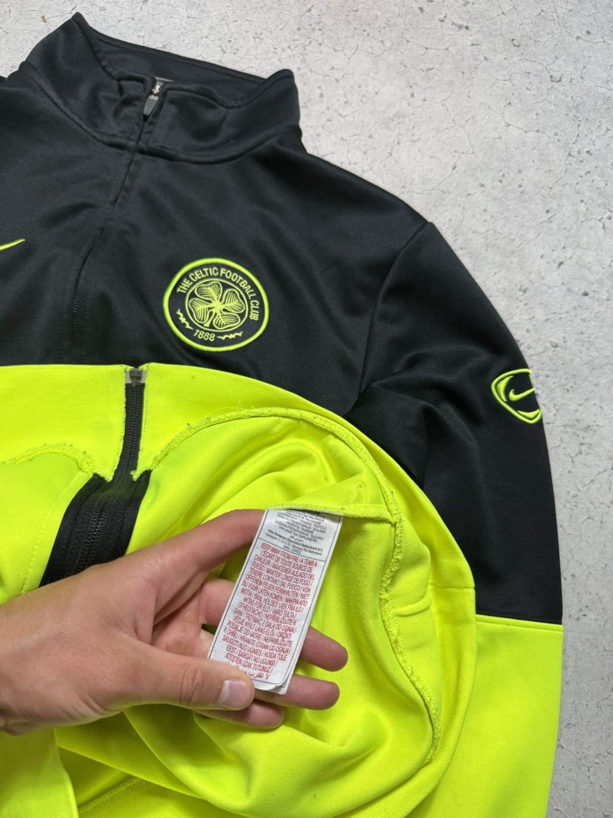Nike Nike FC Celtic Vintage Football Track Jacket Full Zip Size US L / EU 52-54 / 3 - 9 Thumbnail
