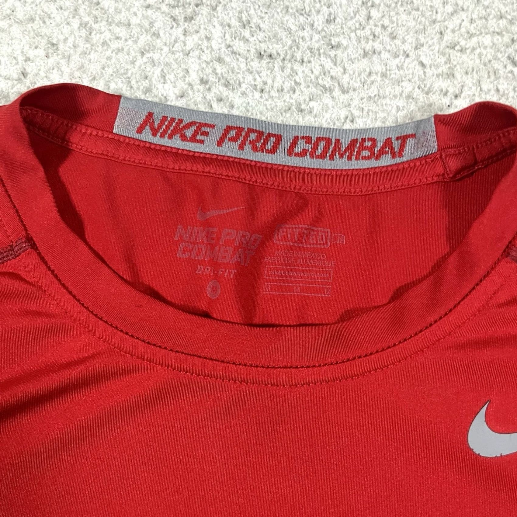 Nike Nike Pro Combat Shirt Men M Red Short Sleeve Nike Dri-Fit Athletic T-Shirt Size US M / EU 48-50 / 2 - 3 Thumbnail