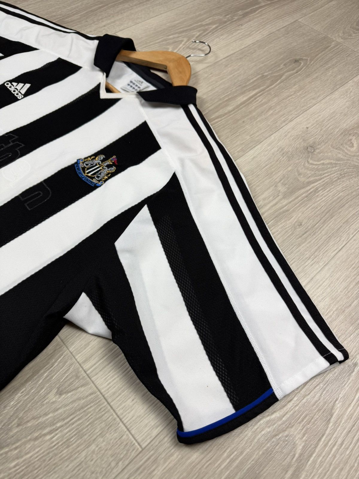 Adidas Newcastle United 2003-05 Football Shirt Soccer Jersey Adidas Size US XL / EU 56 / 4 - 4 Thumbnail
