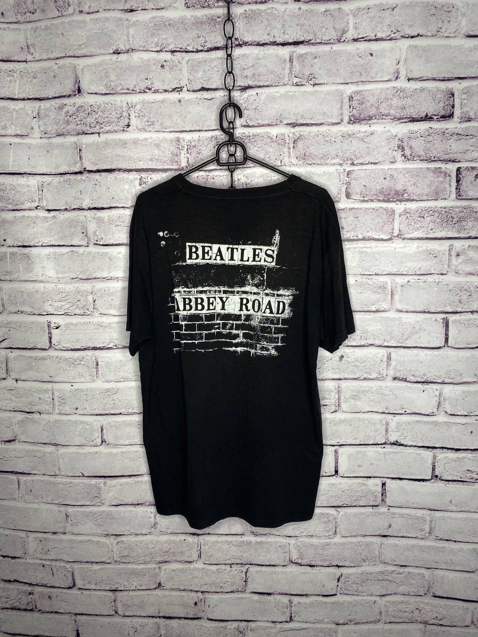 Band Tees MENS T-shirt Vintage Y2K the Beatles Abbey Roads STREETWEAR Size US XL / EU 56 / 4 - 9 Thumbnail