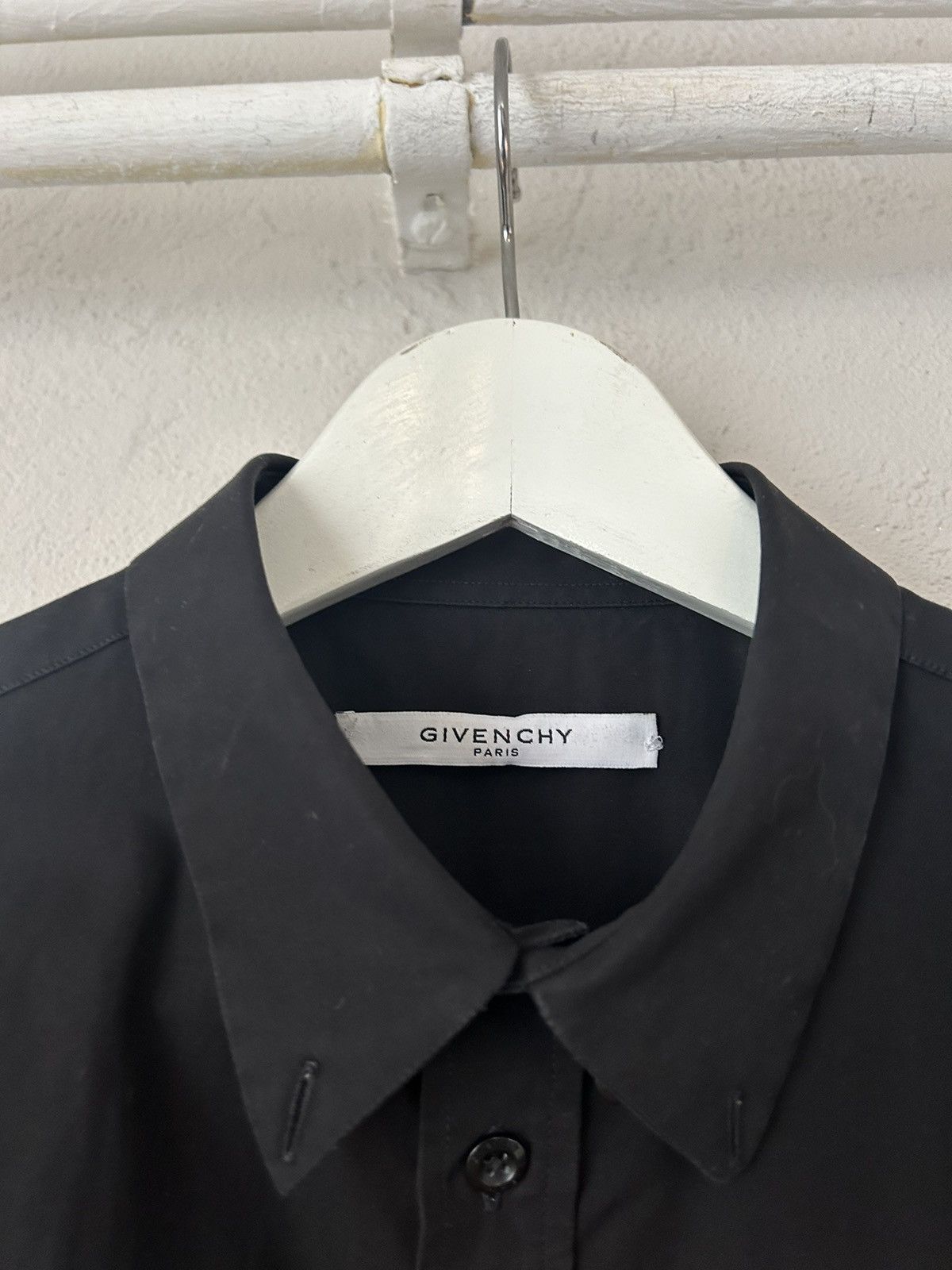Givenchy ‘Real Eyes Realize Real Lies’ Black Button-Up Shirt Size US M / EU 48-50 / 2 - 5 Thumbnail