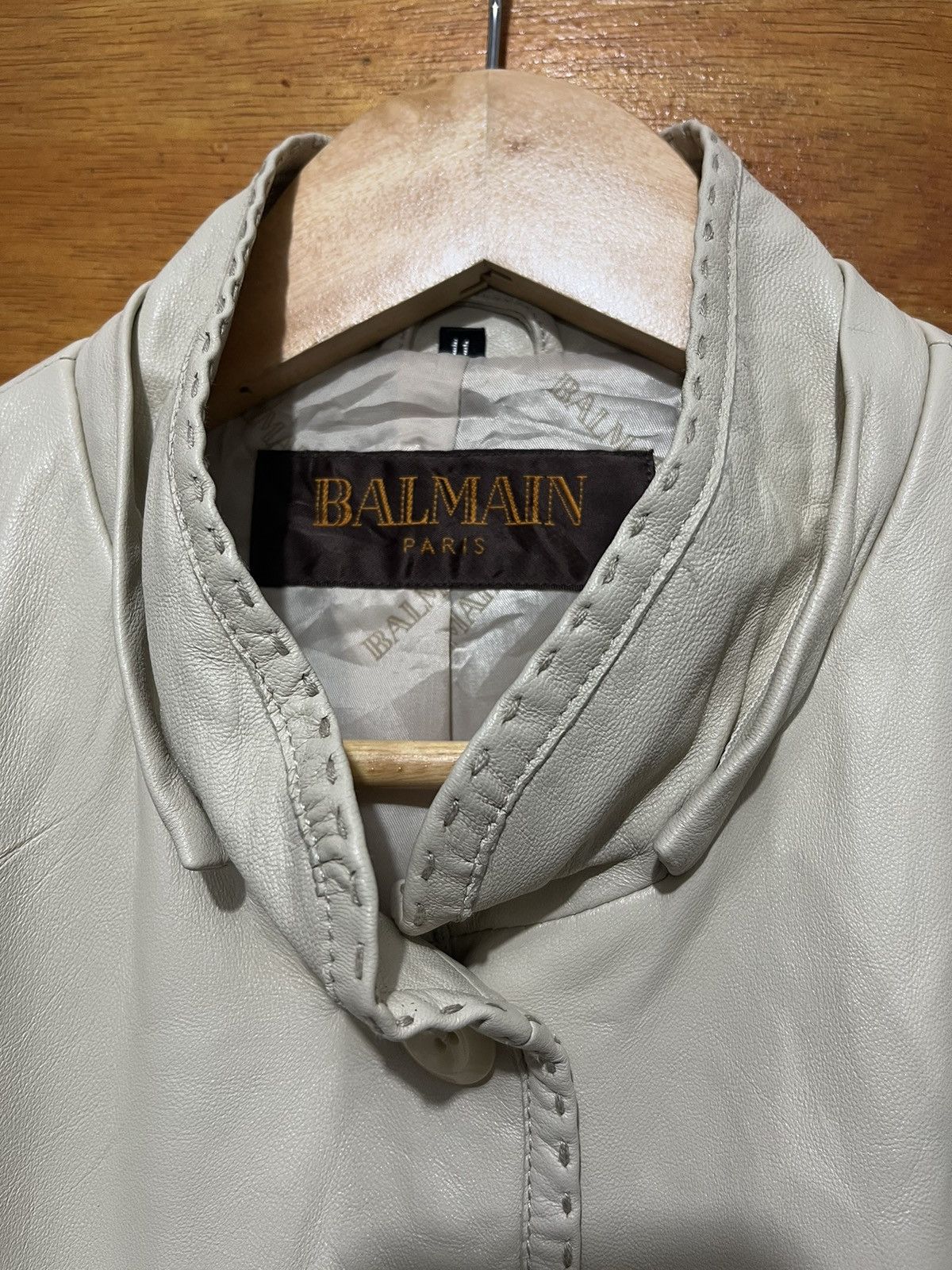 Balmain Authentic BALMAIN Suede Leather Women Jacket Size M / US 6-8 / IT 42-44 - 7 Thumbnail