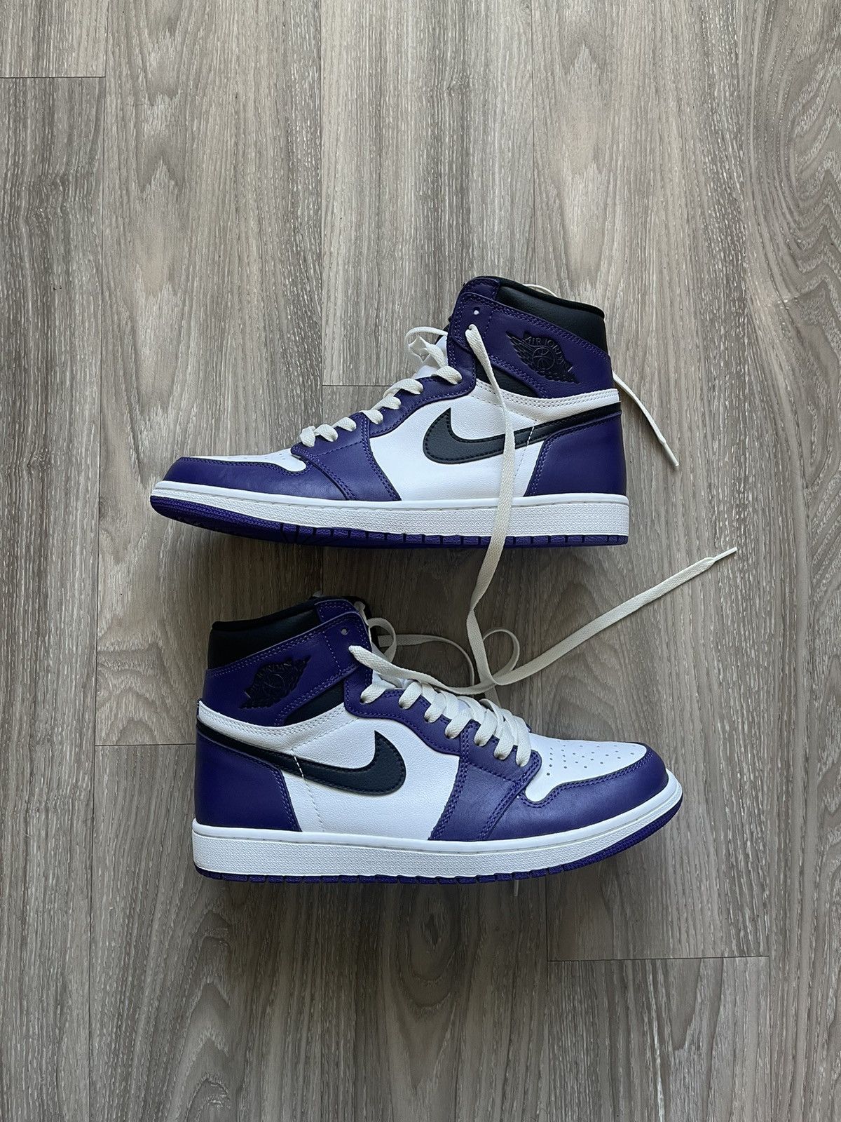 Jordan Brand Air Jordan 1 High OG: Court Purple 2.0 Size US 11 / EU 44 - 1 Thumbnail