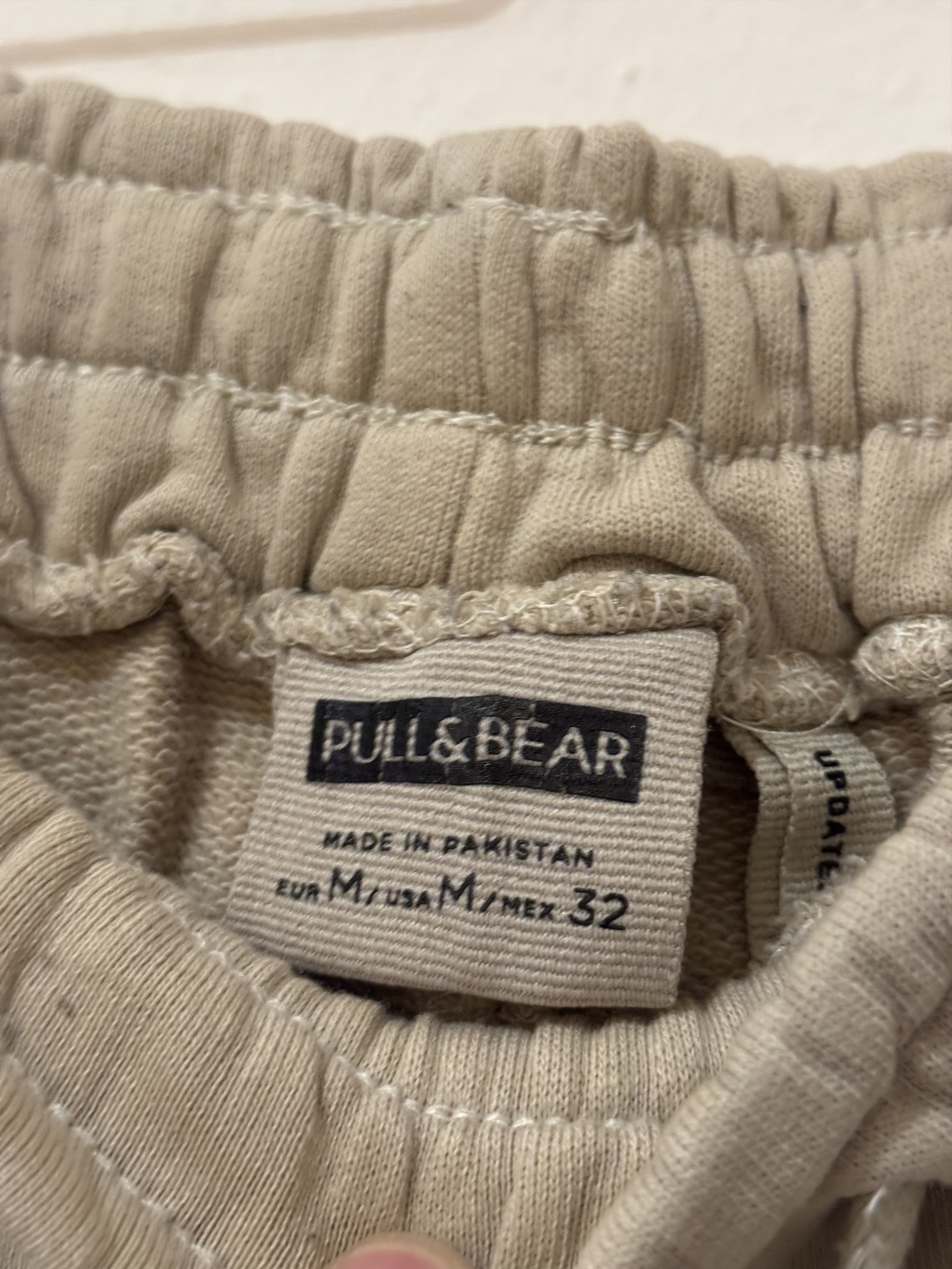 Pull & Bear Beige Pull & Bear Sweatpant Shorts Size US 32 / EU 48 - 3 Thumbnail