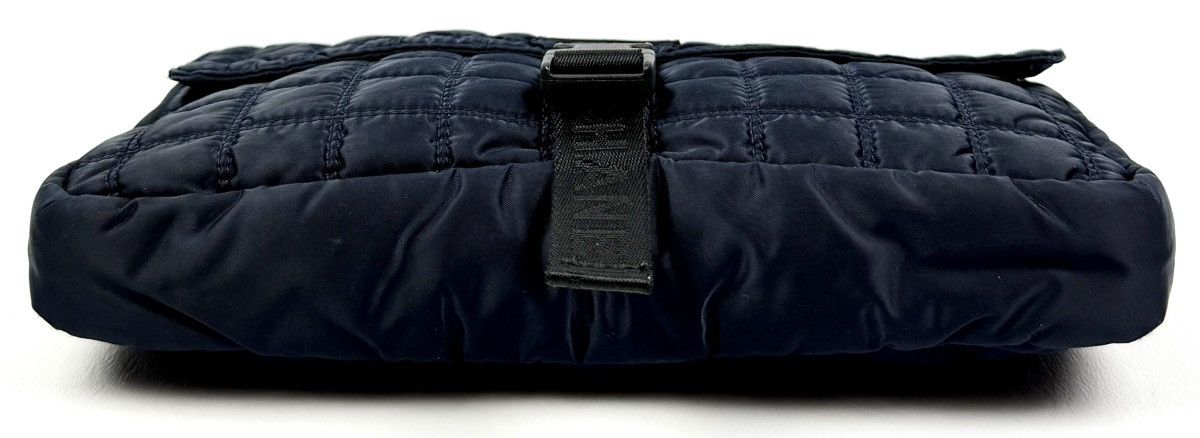 Chanel Chanel - Sports - 2004 - Quilted - Flap Size ONE SIZE - 16 Thumbnail