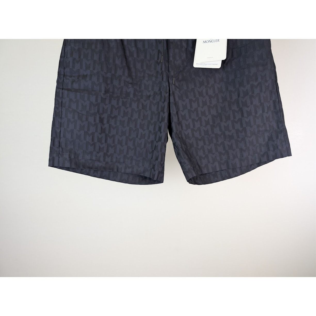 Moncler o1rshd1 Pantalone Bermuda in Navy Size US 36 / EU 52 - 4 Thumbnail