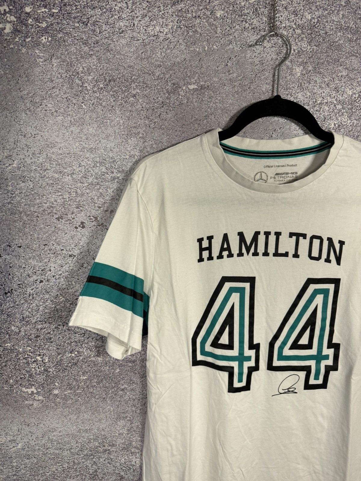 Formula 1 × Hamilton × Mercedes-Benz 44 Hamilton Mercedes-Benz Petronas Racing Team M size Size US M / EU 48-50 / 2 - 2 Thumbnail