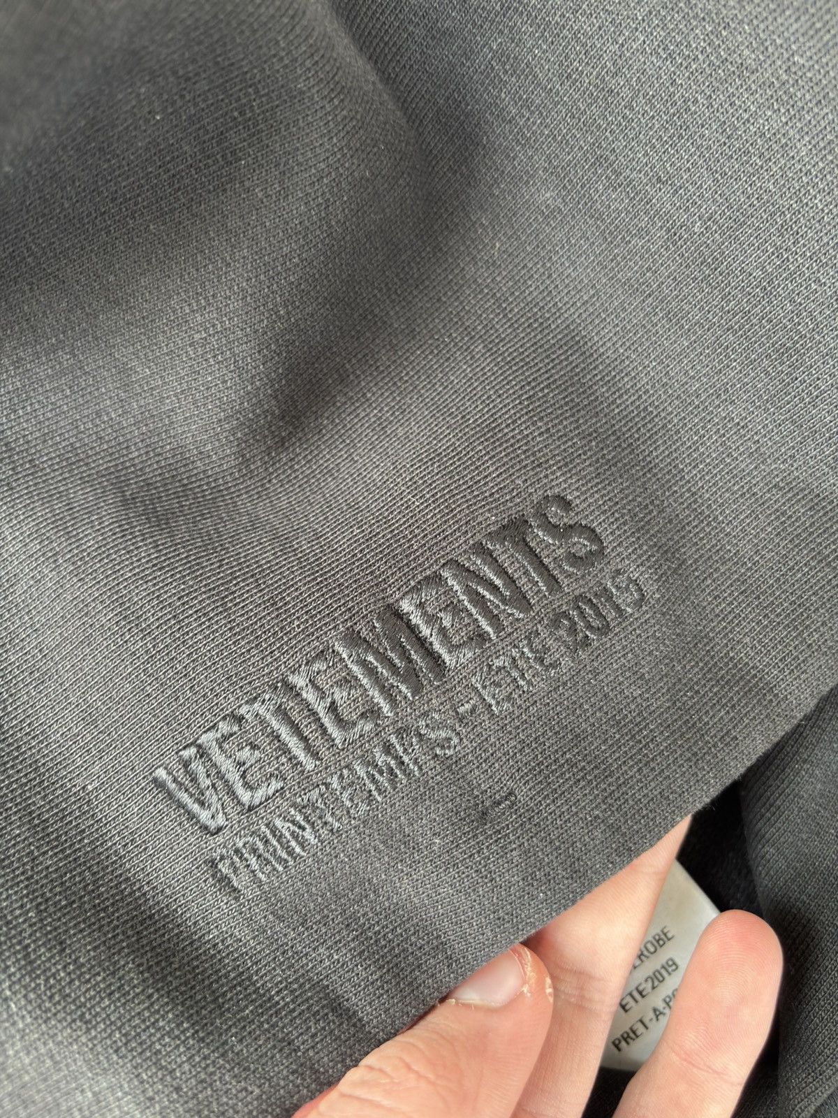 Vetements Vetements Target Hoodie Size US S / EU 44-46 / 1 - 3 Thumbnail