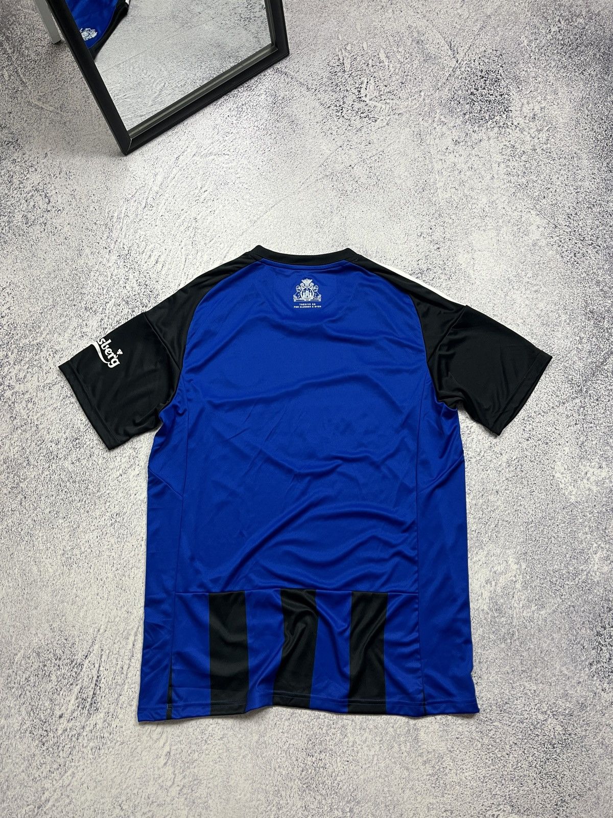 Adidas F.C. KOBENHAVN 2022 Adidas Soccer Jersey Carlsberg Striped Size US L / EU 52-54 / 3 - 12 Thumbnail