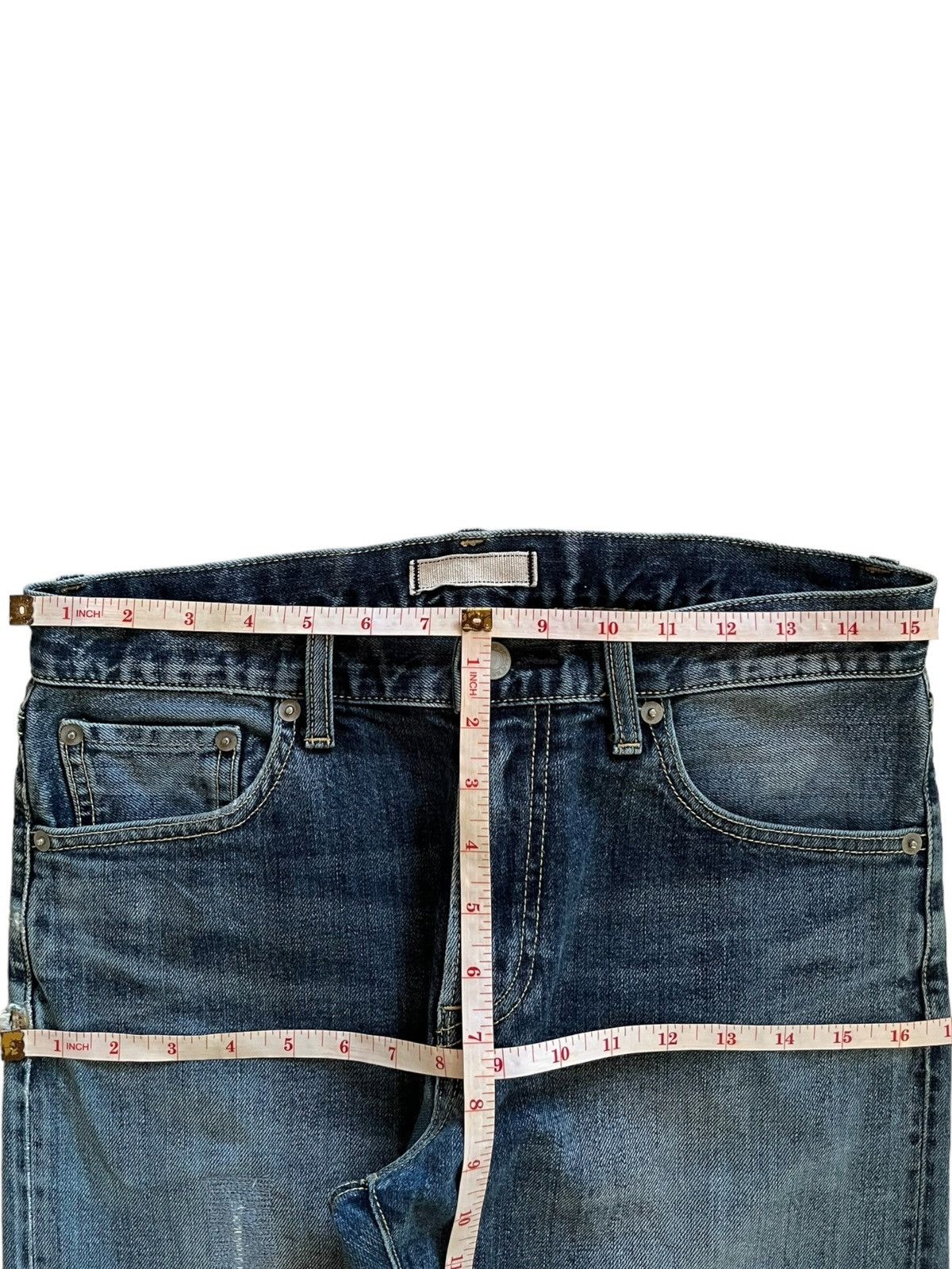 Uniqlo SALES🔥Vintage Japanese Uniqlo Selvedge Faded Wash Jeans Size US 31 - 13 Thumbnail