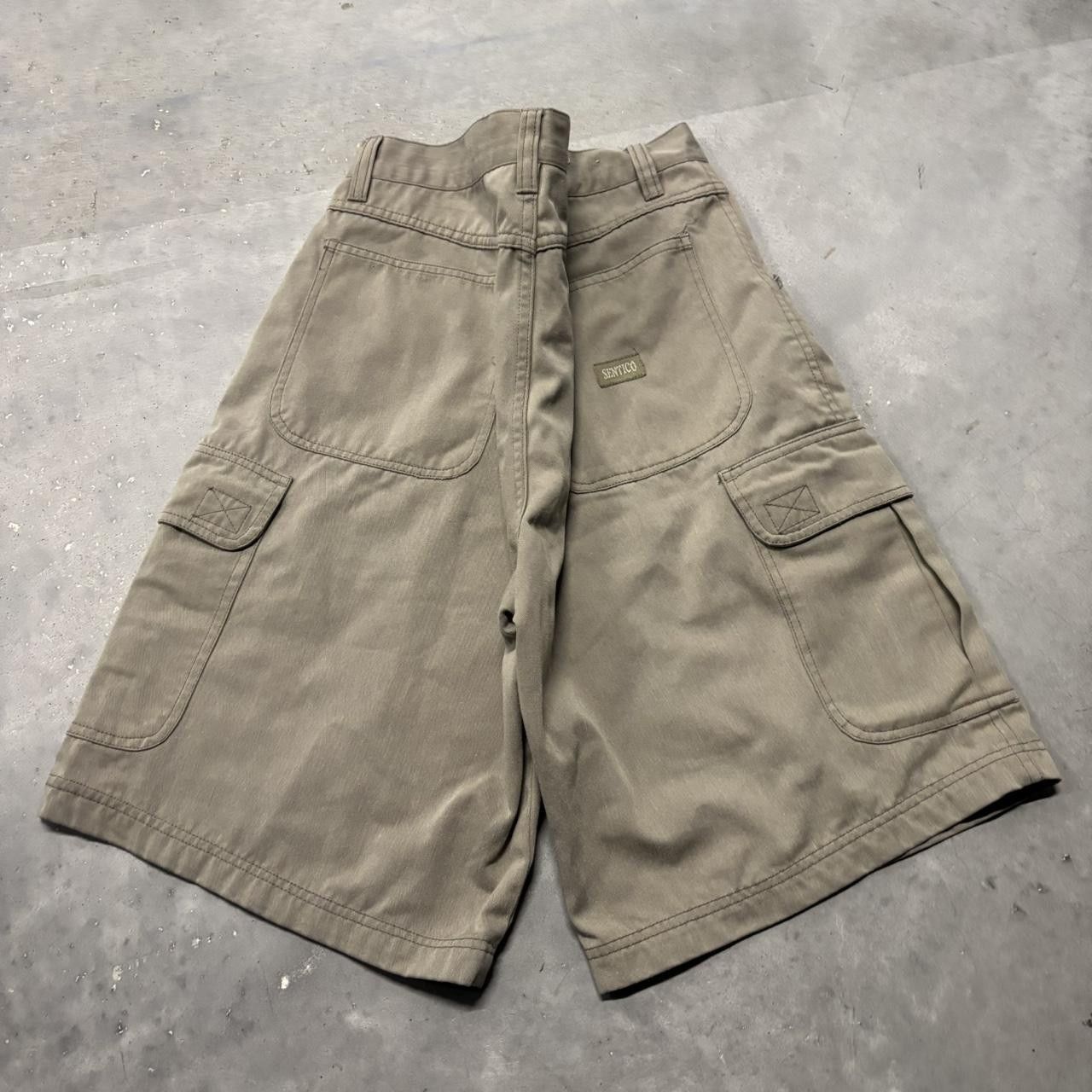 Japanese Brand × Vintage Crazy Vintage Y2K/200s Baggy Khaki Streetwear Skater Style Cargo Shorts! Size US 33 - 5 Thumbnail