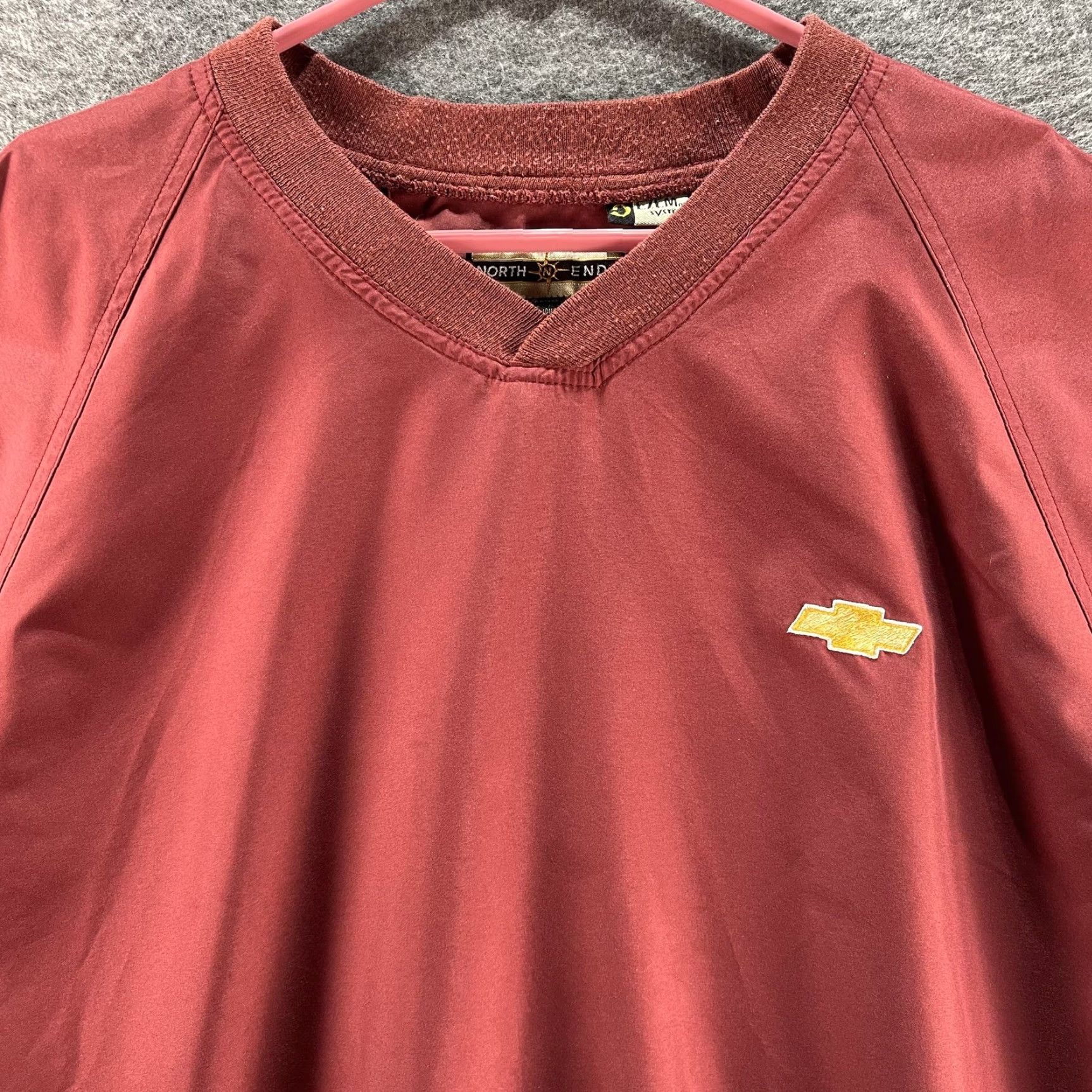 Vintage VINTAGE Chevrolet Bowtie Pullover Mens XL V-Neck Windshirt Embroidered North End Red Windbreaker Jackets Logo Pocket Cities Transportation Cars Size US XL / EU 56 / 4 - 2 Thumbnail