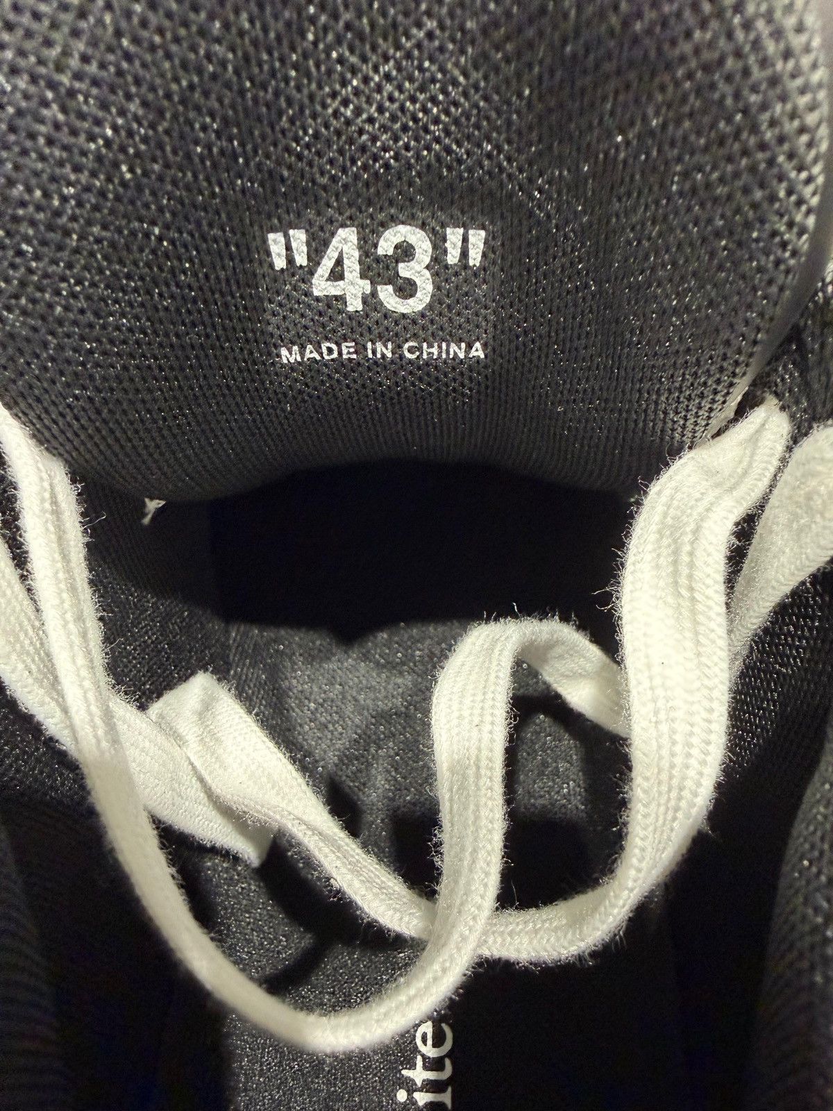 Off-White Off White Out Of Office Black White Sneaker Size US 10 / EU 43 - 6 Thumbnail