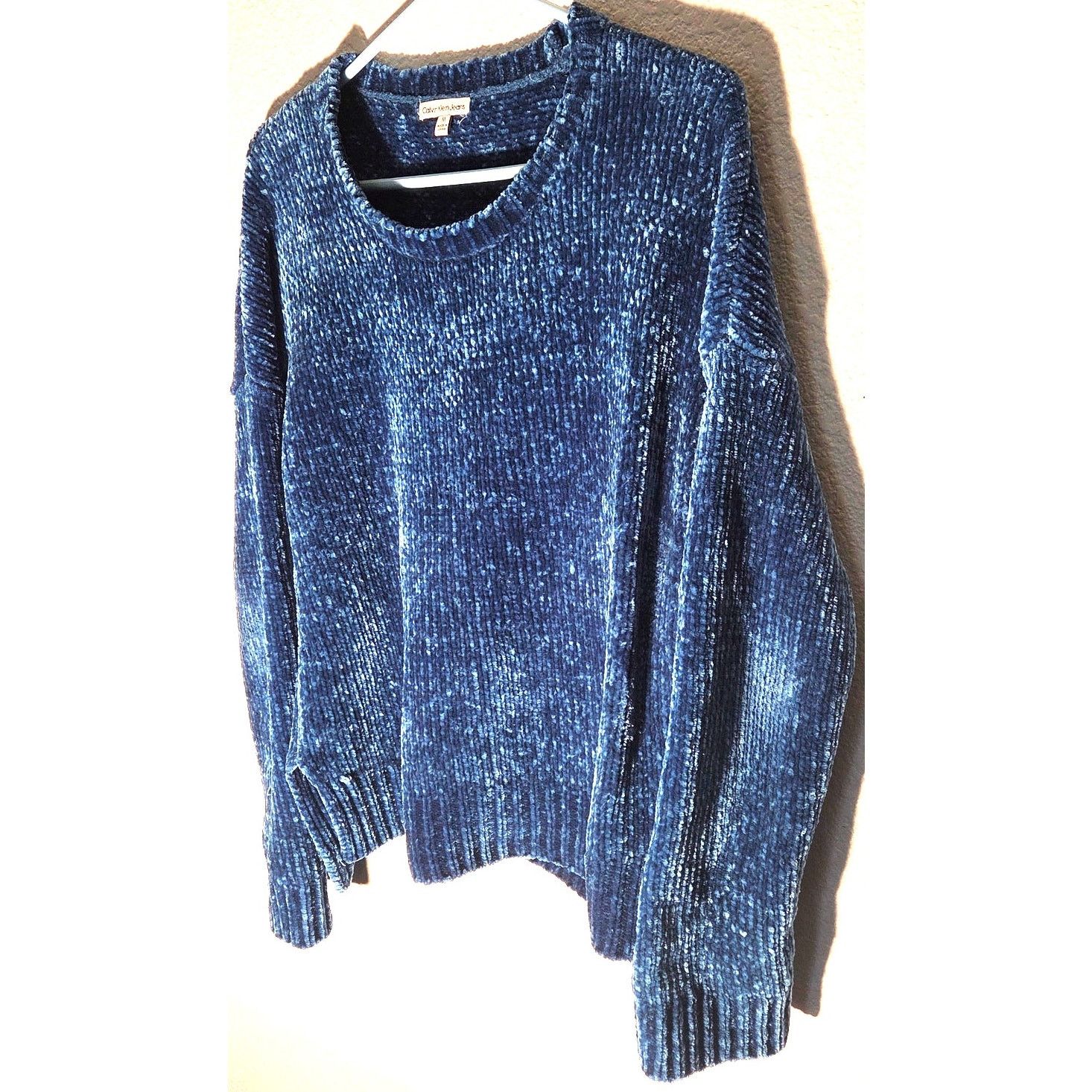 Calvin Klein Chic Calvin Klein Navy Blue Fuzzy Knit Sweater - Women's M Size M / US 6-8 / IT 42-44 - 3 Thumbnail
