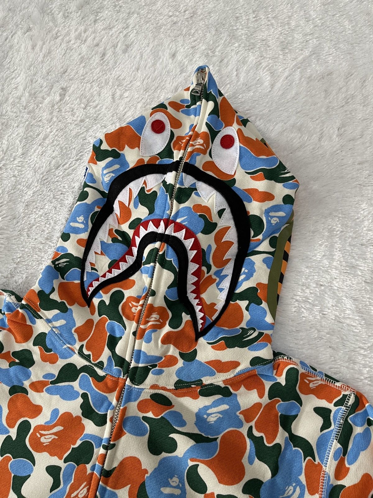Bape BAPE Shark Hoodie indonesian camo exclusive Size US M / EU 48-50 / 2 - 2 Thumbnail
