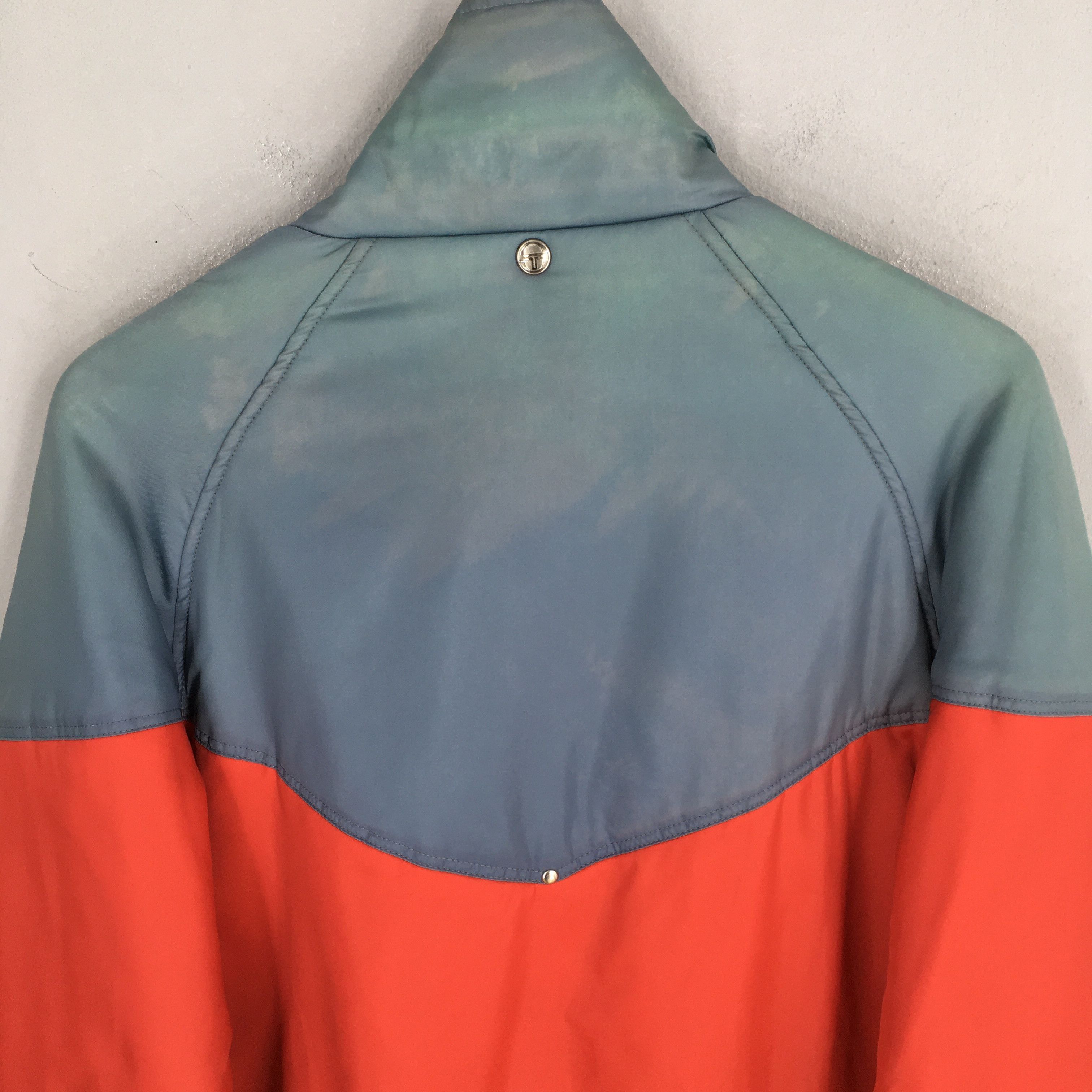 Sergio Tacchini Vintage Sergio Tacchini Windbreaker Red Jacket Medium Size US M / EU 48-50 / 2 - 11 Thumbnail