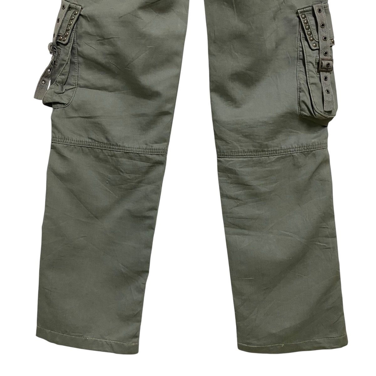 COOK JEANS Studded Military Cargo Pants Low Rise