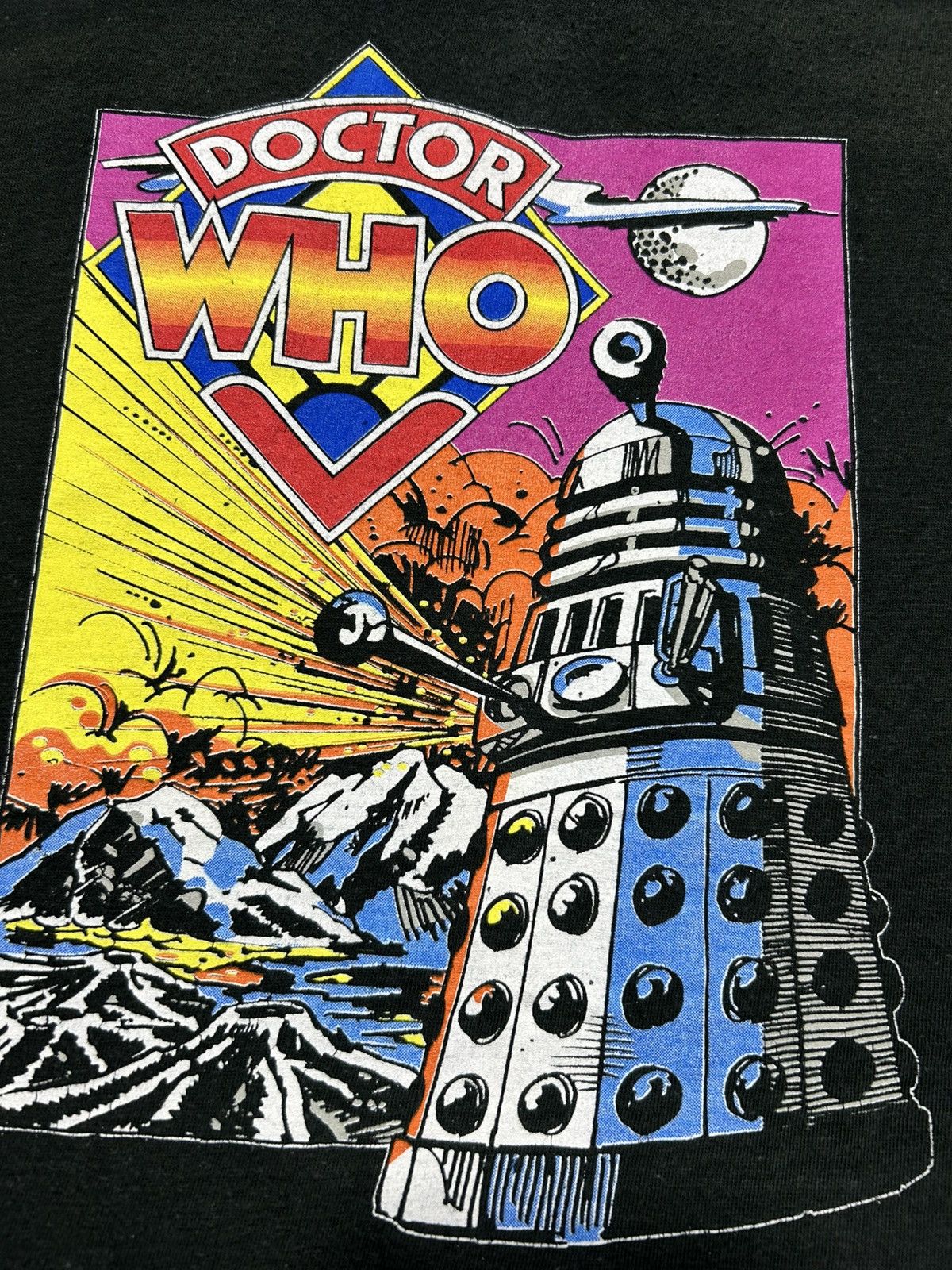 Vintage Vintage 90s Doctor Who Dalek Warzone T-Shirt Size US XL / EU 56 / 4 - 6 Thumbnail