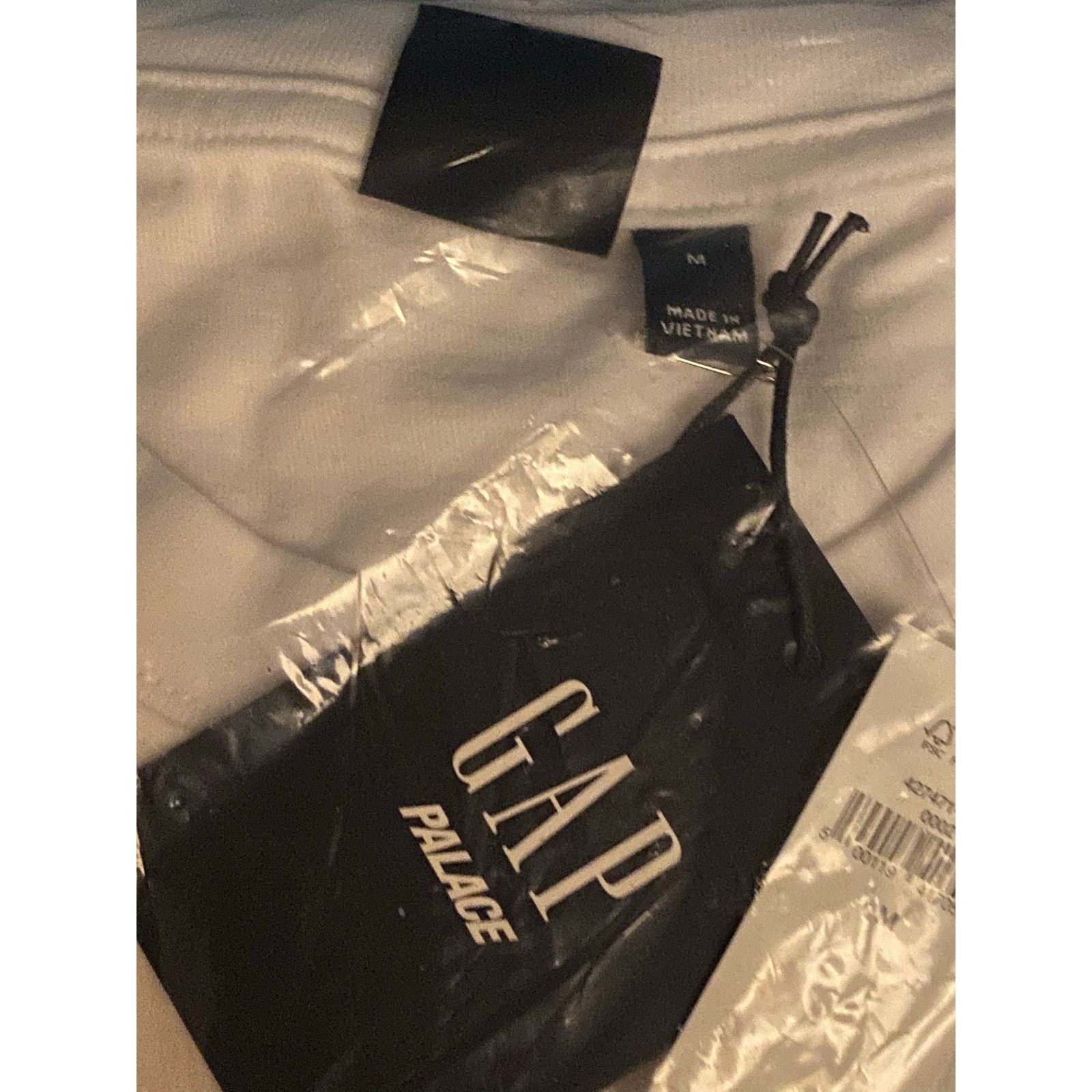 Gap × Palace Palace x GAP T shirt brightwhite sz m Size US M / EU 48-50 / 2 - 3 Thumbnail