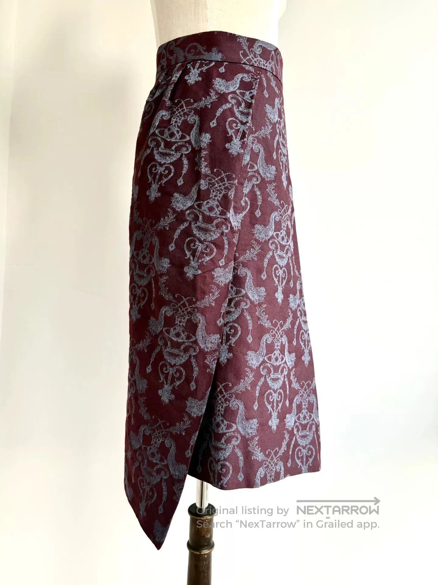 Vivienne Westwood vivienne westwood irregular cut baroque skirt. Size 22" - 4 Thumbnail
