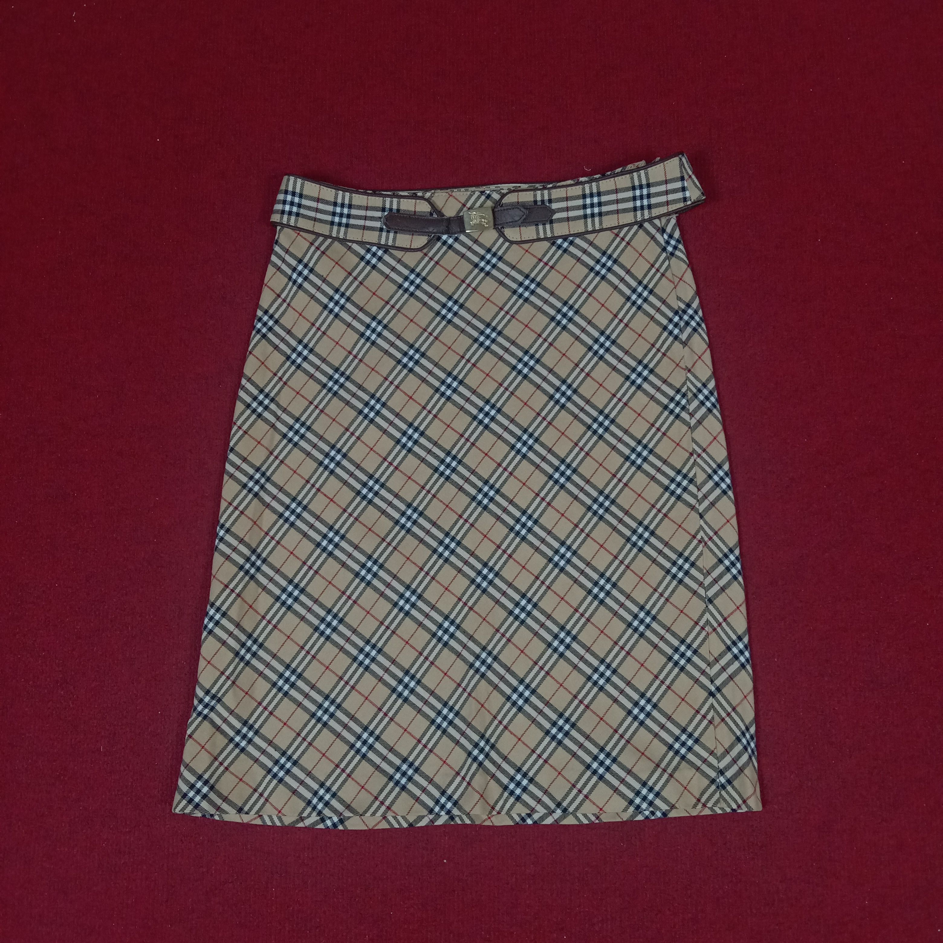 Burberry BURBERRY Women Mid Skirts 8081126 B7348 White | Grailed