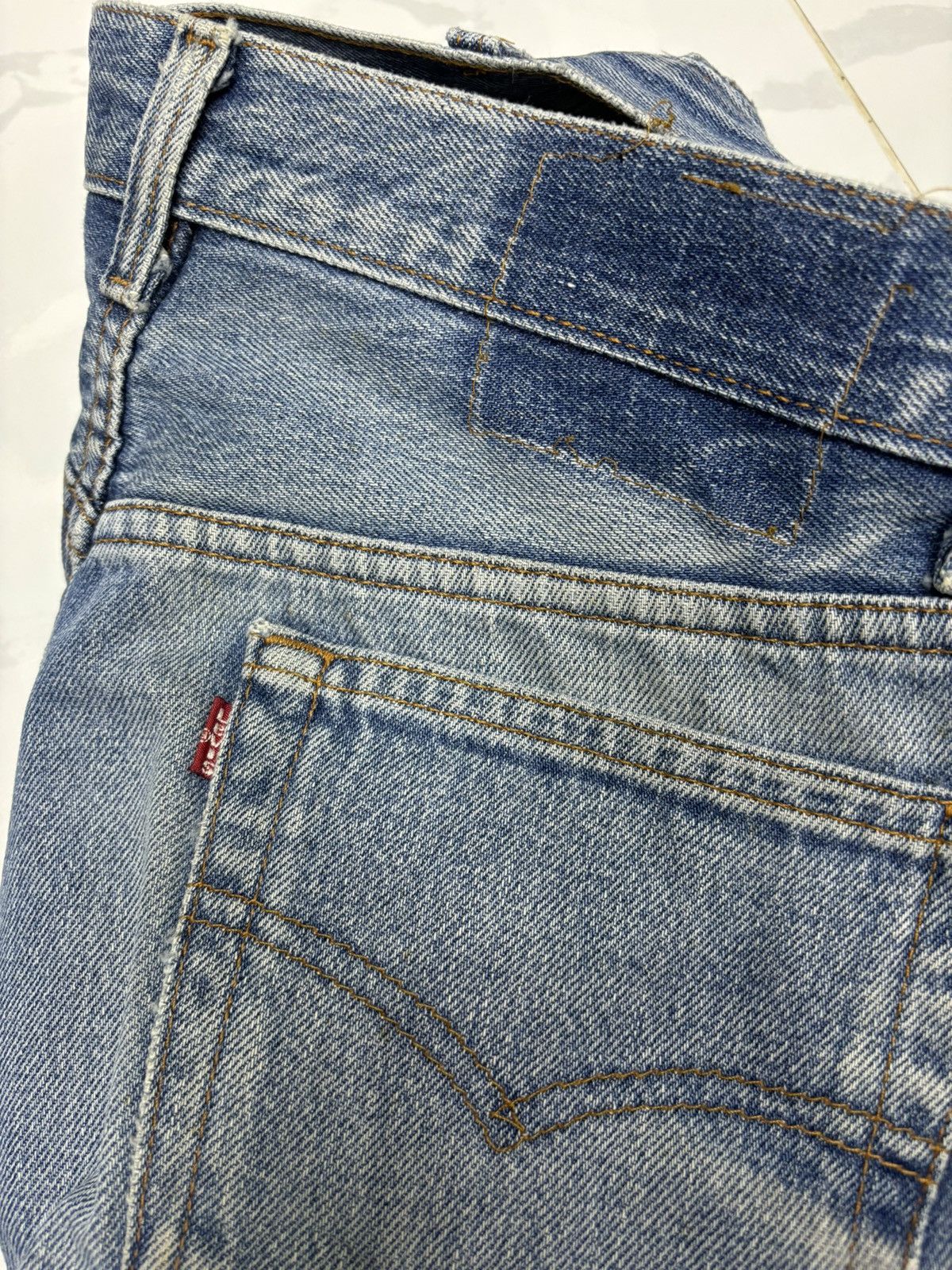 Levi's Vintage Levis 501 Distressed Denim Nice Faded 524 Size US 29 - 12 Thumbnail