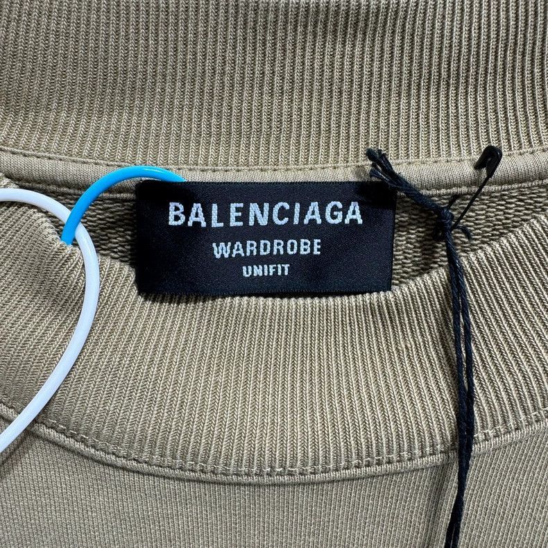 Balenciaga Balenciaga Beige BB Logo Crewneck Sweatshirt Size US S / EU 44-46 / 1 - 3 Thumbnail