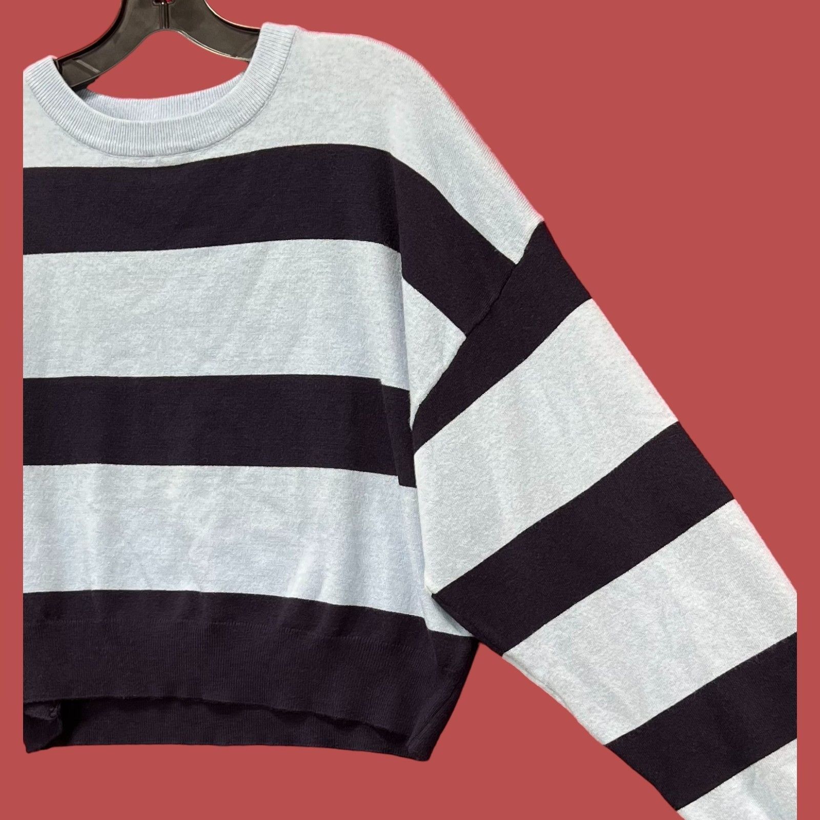 rue21 Rue 21 - Women's Round Neck Long Sleeve Sweater - Light Blue Size L / US 10 / IT 46 - 11 Thumbnail