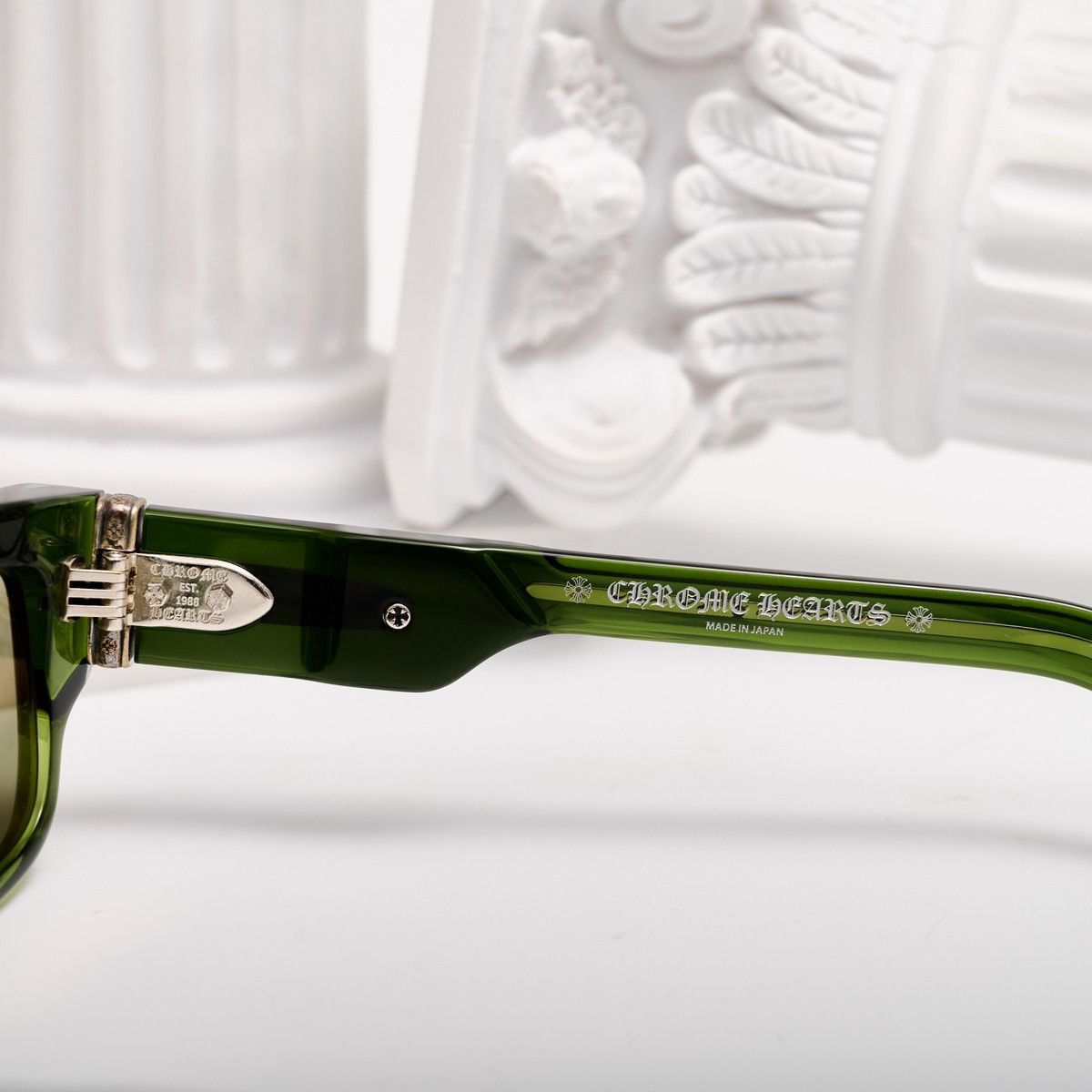 Chrome Hearts CHROME HEARTS GIRTH QUAKE DARK OLIVE SUNGLASSES Size ONE SIZE - 4 Thumbnail