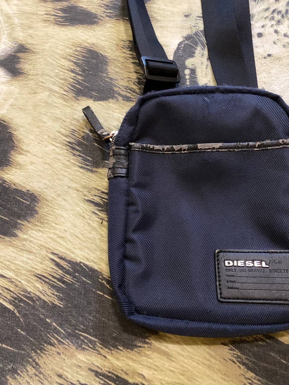 Diesel Bags Diesel logo Vintage Streetwear Y2K Size ONE SIZE - 2 Thumbnail