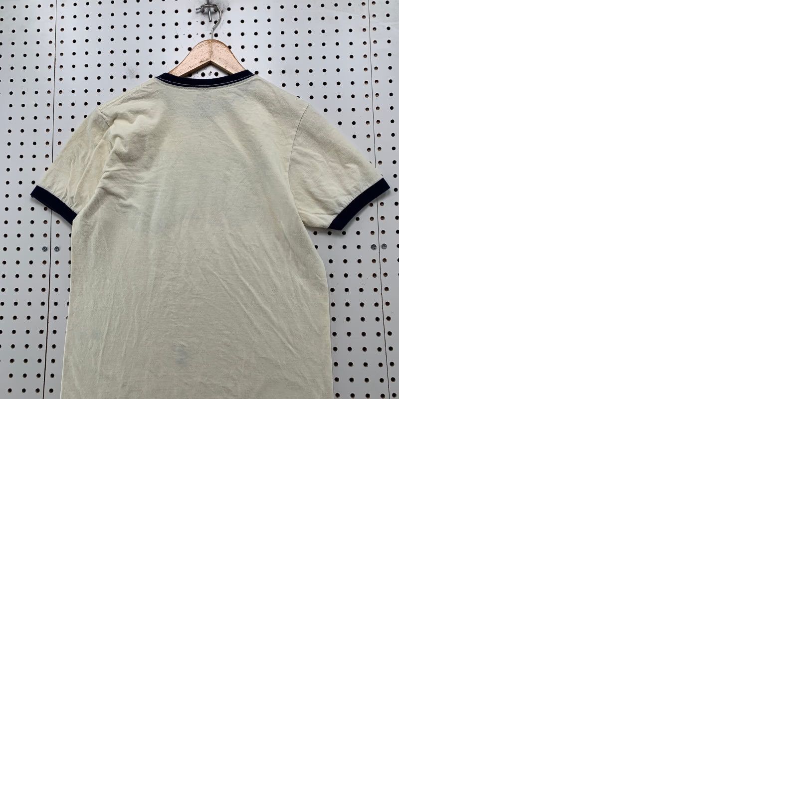 Vintage Lollapalooza Shirt Mens Small Beige Blue 2017 RInger Music Festival Chicago Shirt Mens Small Beige Blue 2017 Lollapalooza Size US S / EU 44-46 / 1 - 9 Thumbnail