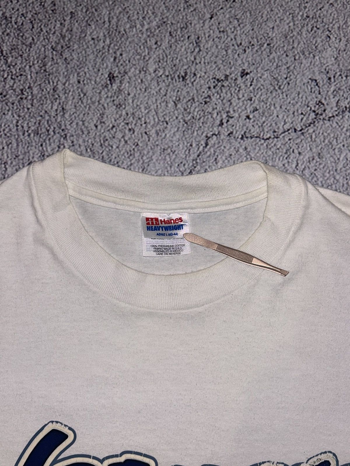 Hanes Hawaii Surf Tee White Smile Hanes Heavyweight Vintage Size US L / EU 52-54 / 3 - 7 Thumbnail