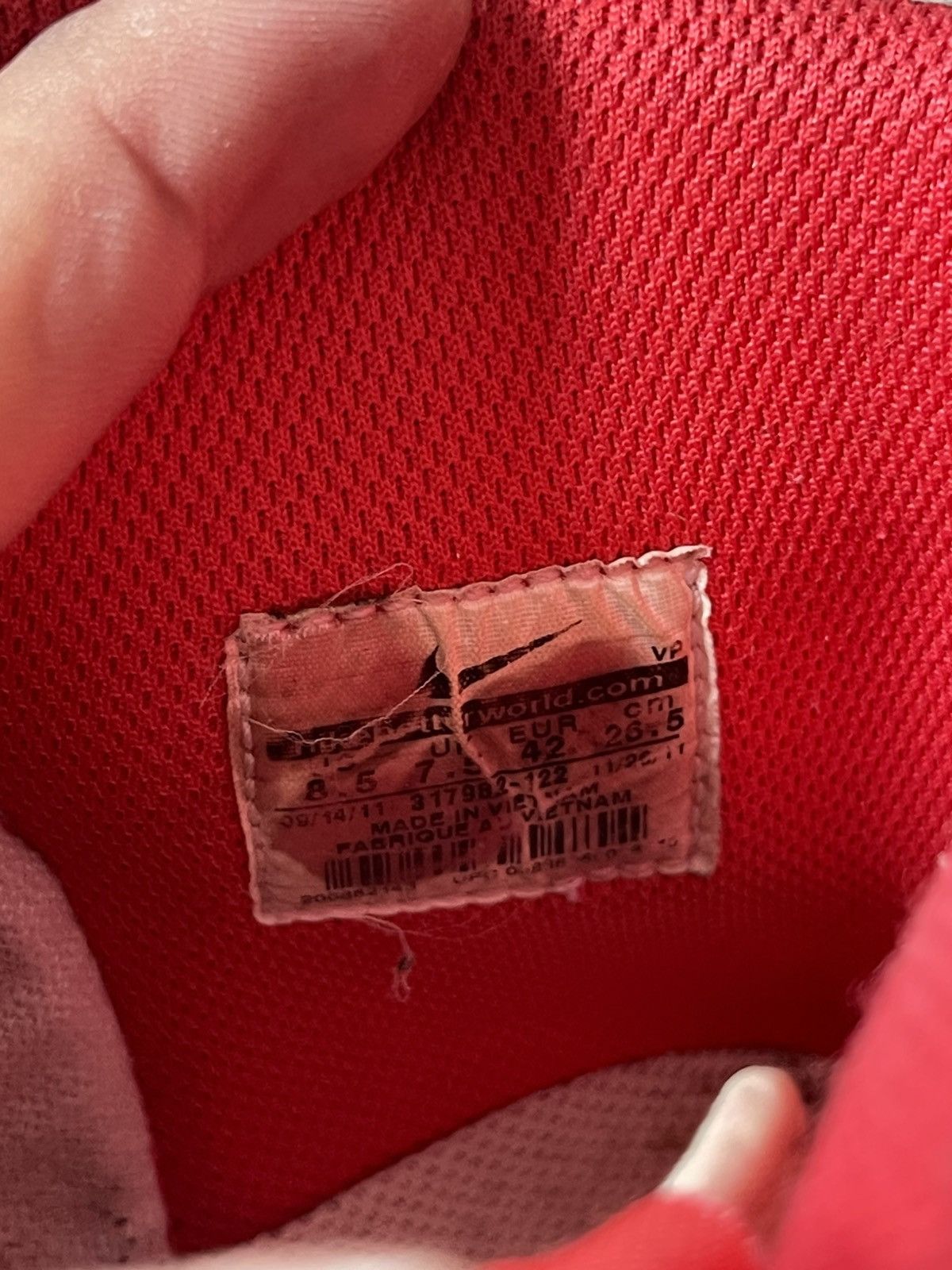 Nike Nike Dunk St John Red Size US 8.5 / EU 41-42 - 15 Thumbnail