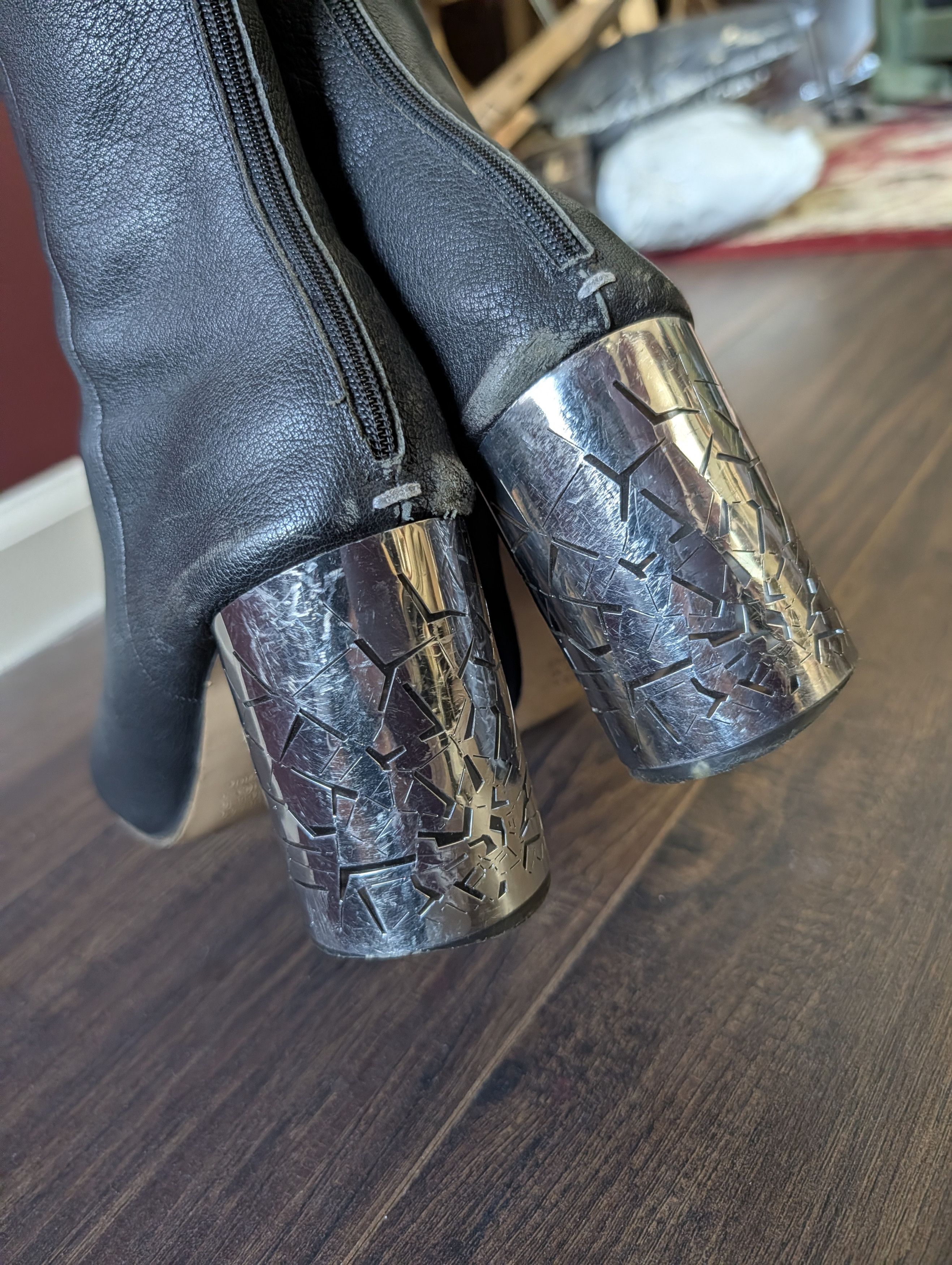 Maison Margiela Shattered mirror heeled black leather zip-up boots 41 Size US 8 / EU 41 - 3 Thumbnail