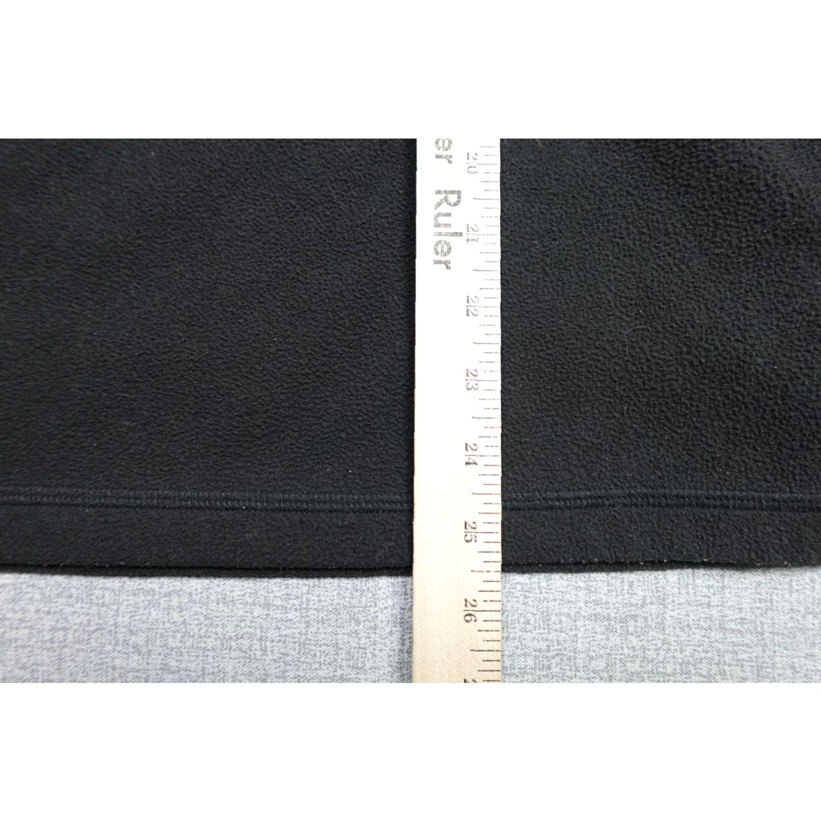 The North Face VINTAGE The North Face Sweater Men M Black Fleece Zipper Lightweight Long Sleeve High Neck Pullover Casual Shell Pattern Classic Christmas 90s Mens Size US M / EU 48-50 / 2 - 6 Thumbnail