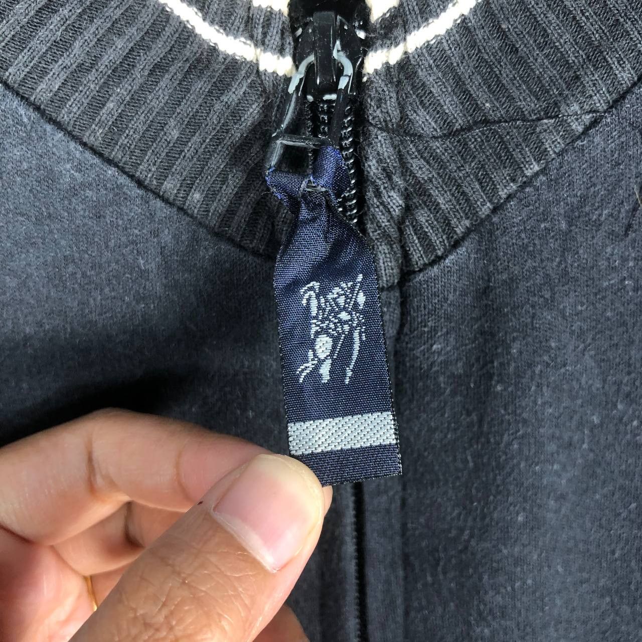 Burberry Vintage Burberry Zipper Sweatshirt Size US L / EU 52-54 / 3 - 9 Thumbnail
