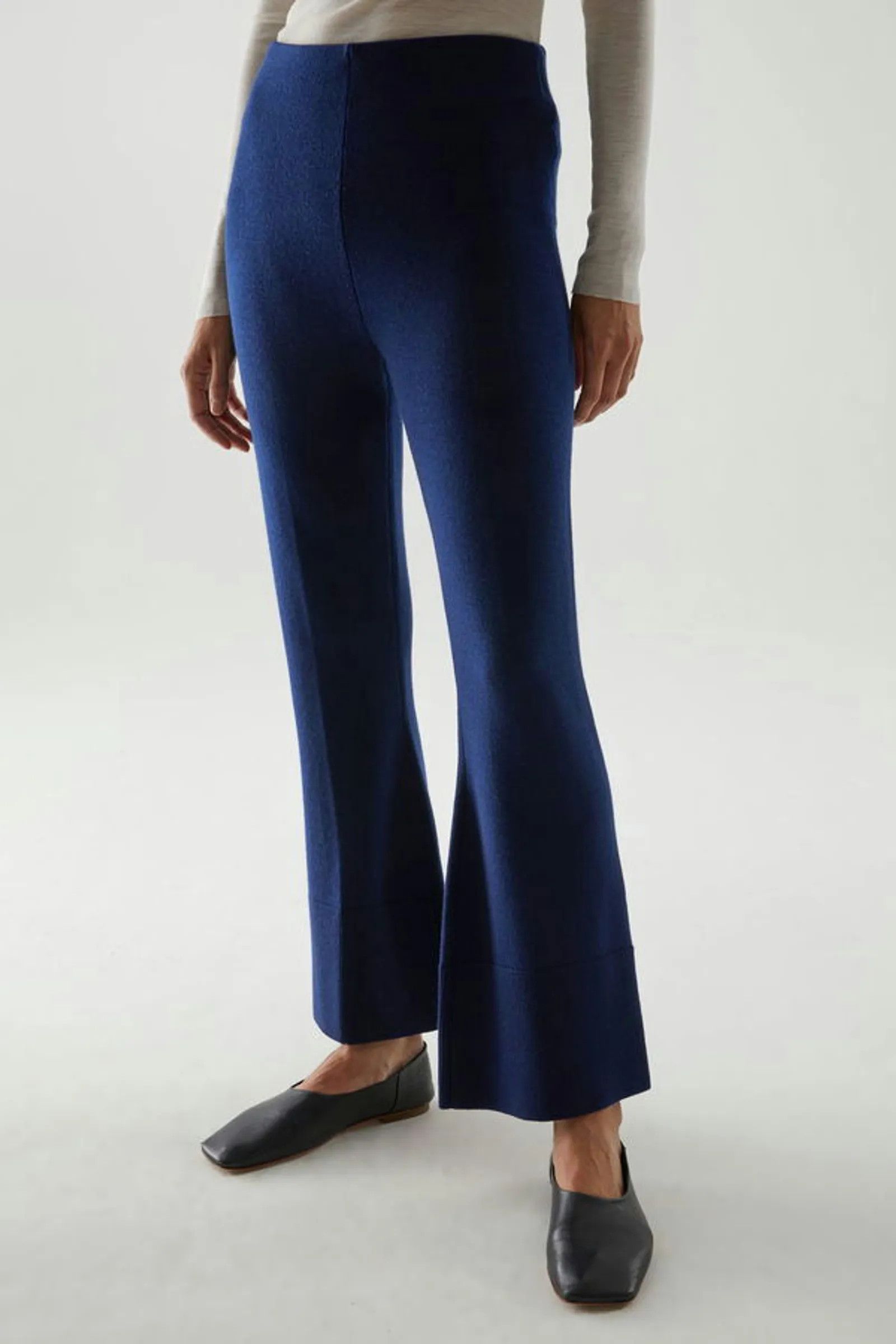 Cos Cos Pants Size 25" / US 0 / IT 36 - 1 Thumbnail