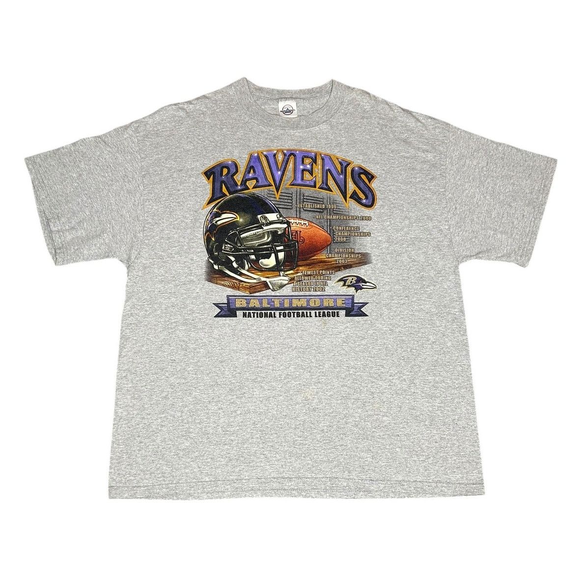 NFL × Vintage Vintage Baltimore Ravens Helmet NFL T-Shirt Size US XL / EU 56 / 4 - 1 Thumbnail